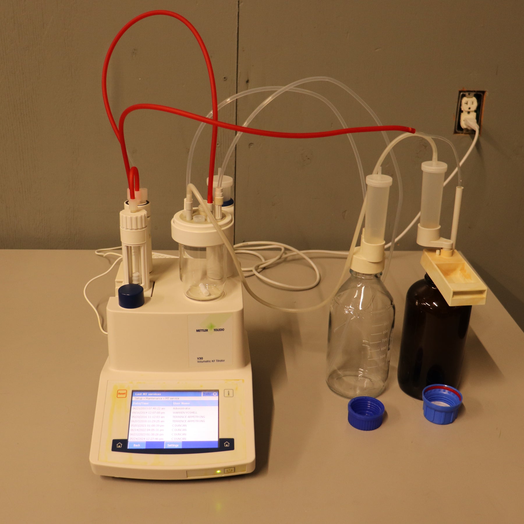 Mettler Toledo V30 Compact Volumetric KF Titrator