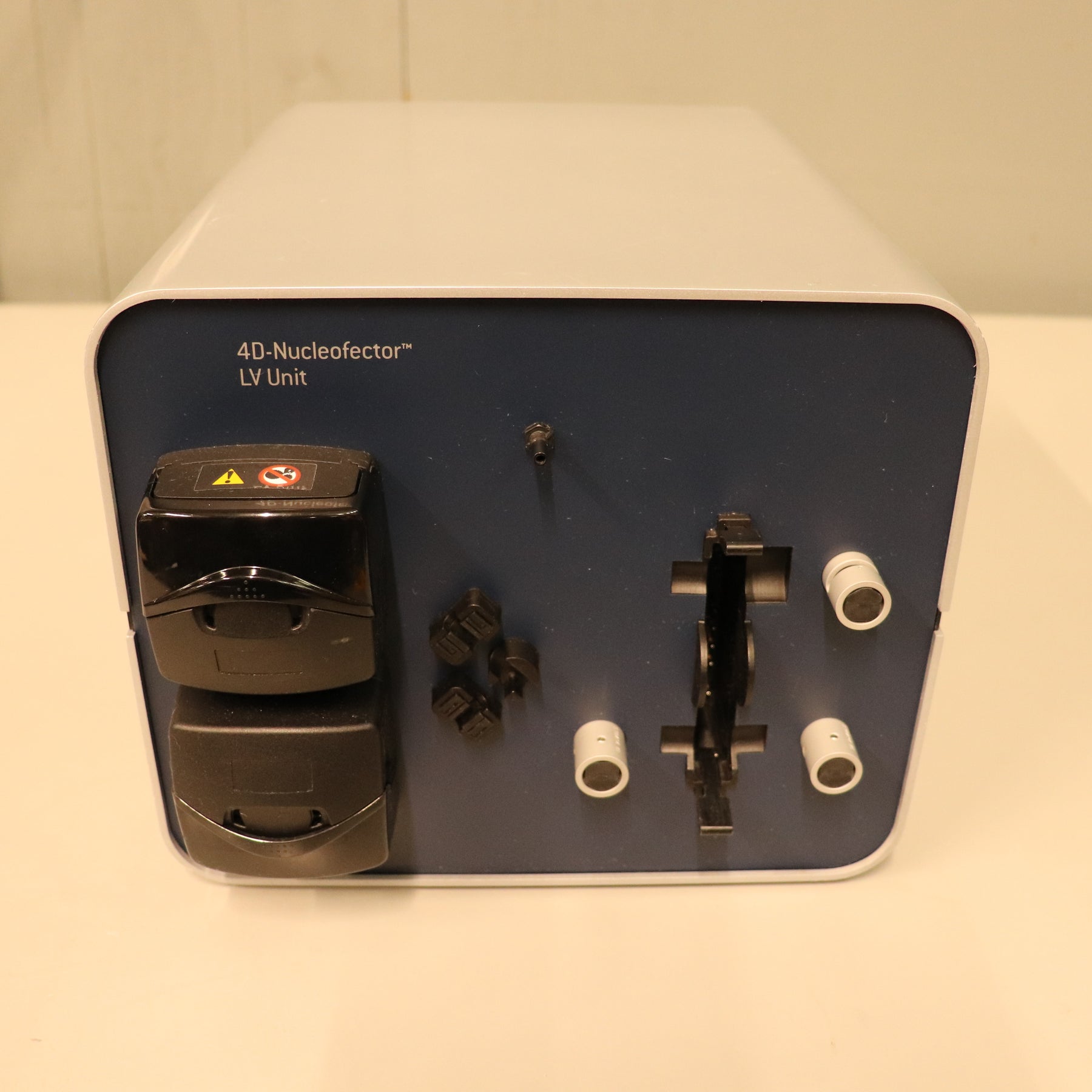 Lonza 4D-Nucleofector Core & LV Units