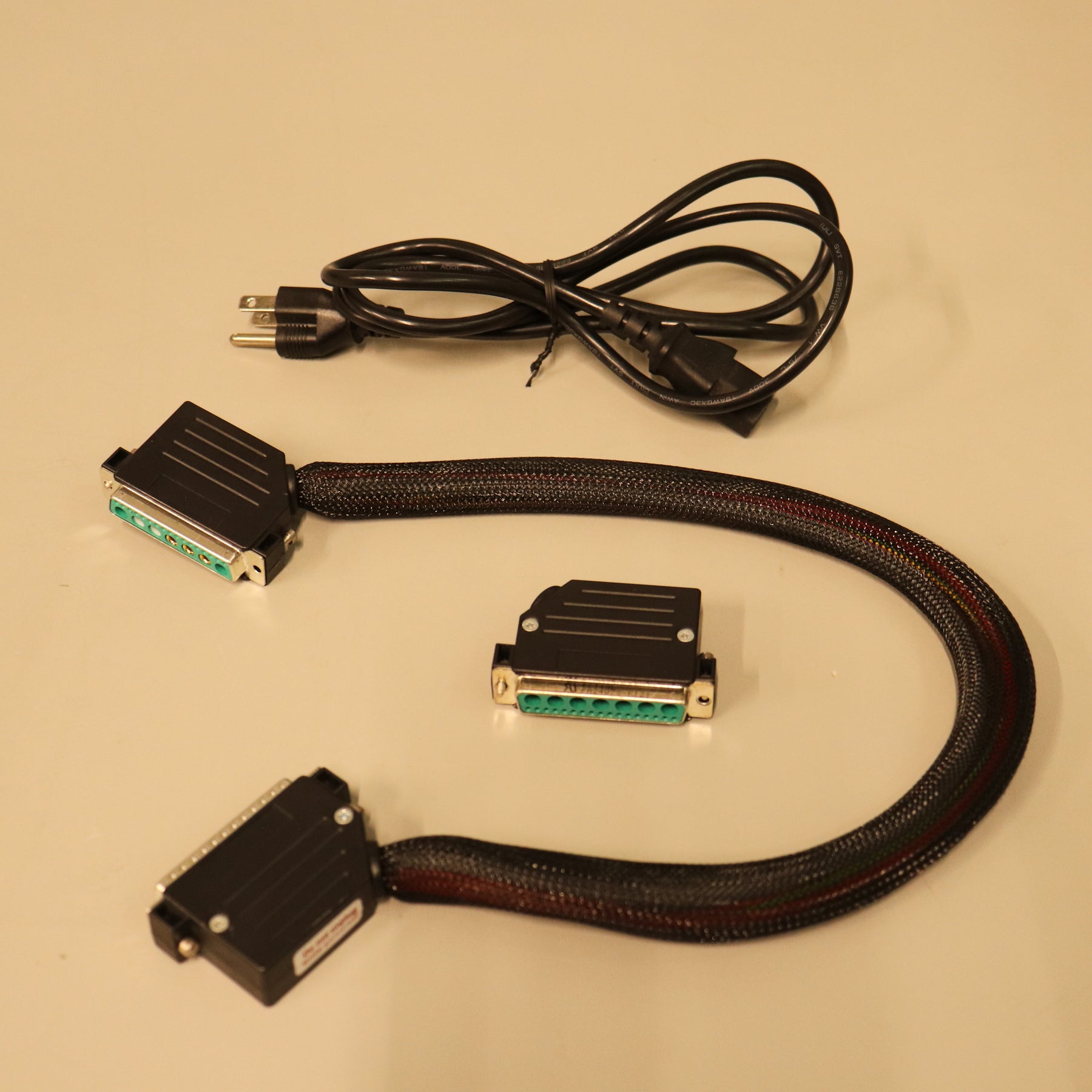 Lonza 4D-Nucleofector Core & LV Units