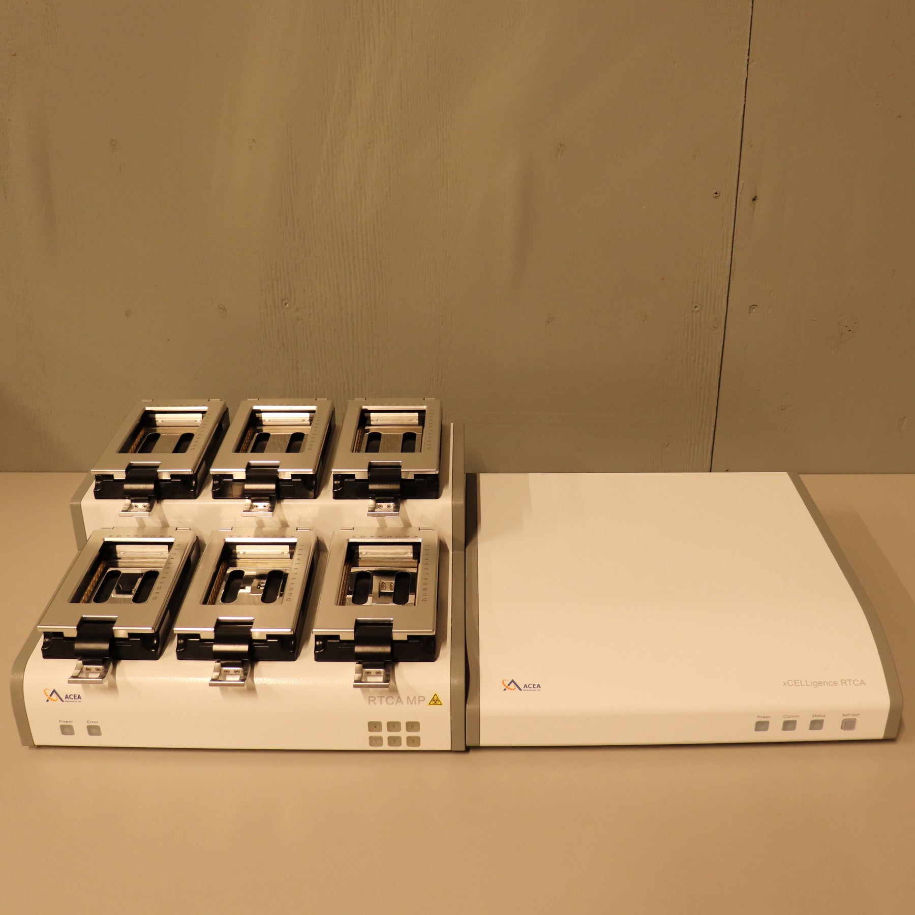 Agilent Acea xCELLigence RTCA + RTCA MP 6x96 Real Time Cell Analysis