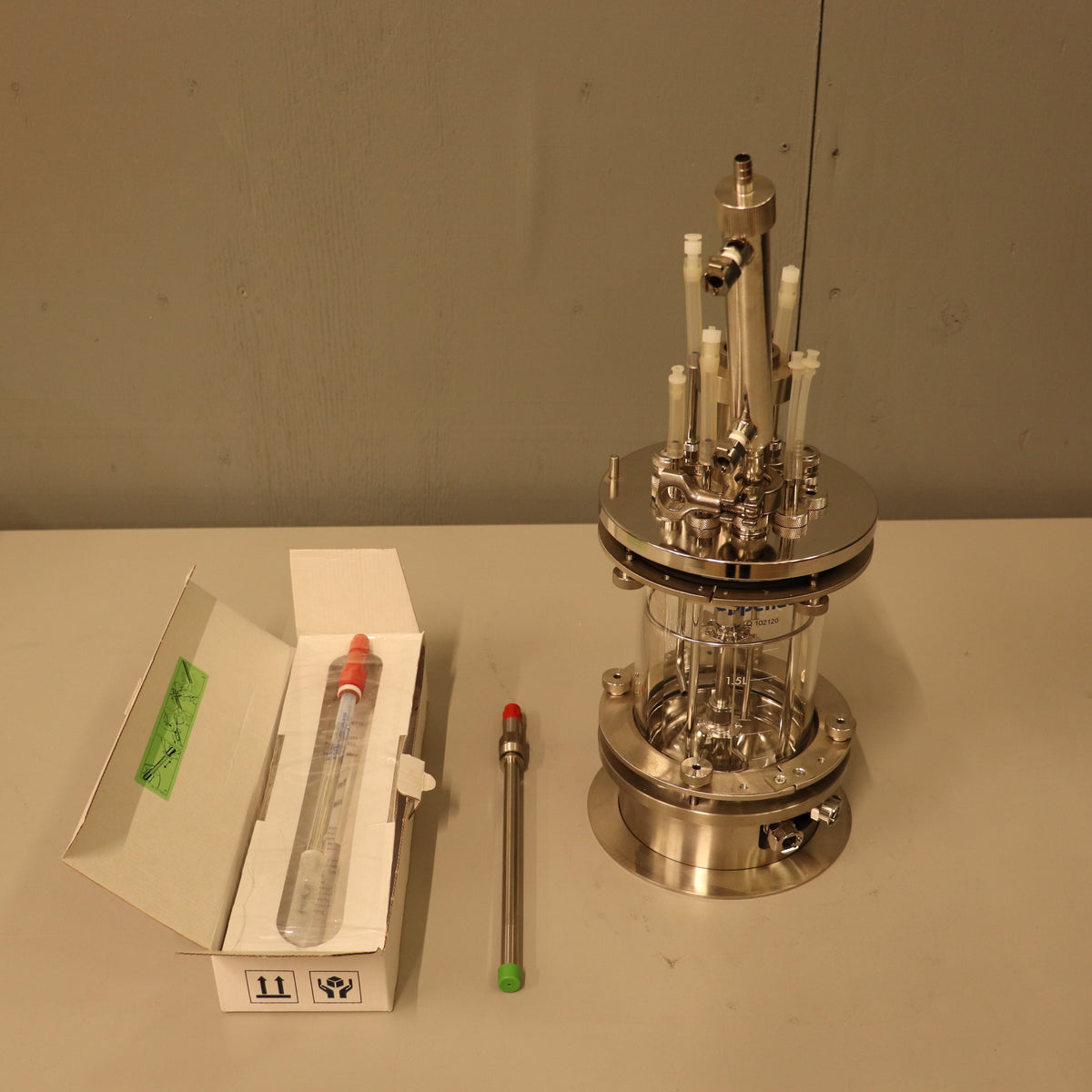 Eppendorf 1L BioFlo 320 SS Dished Vessel w/ Accessories