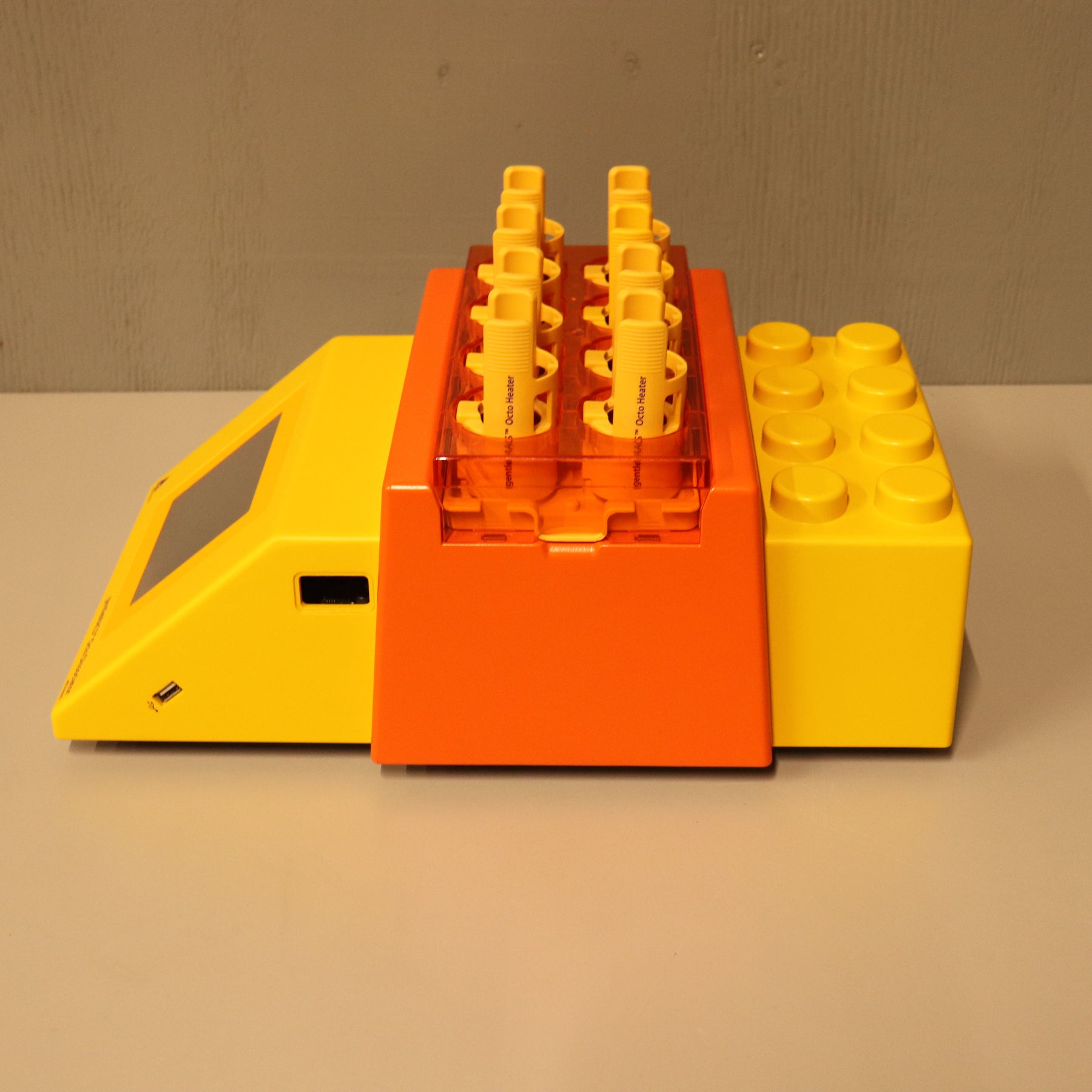 Miltenyi Biotec gentleMACS Octo Dissociator with Heaters