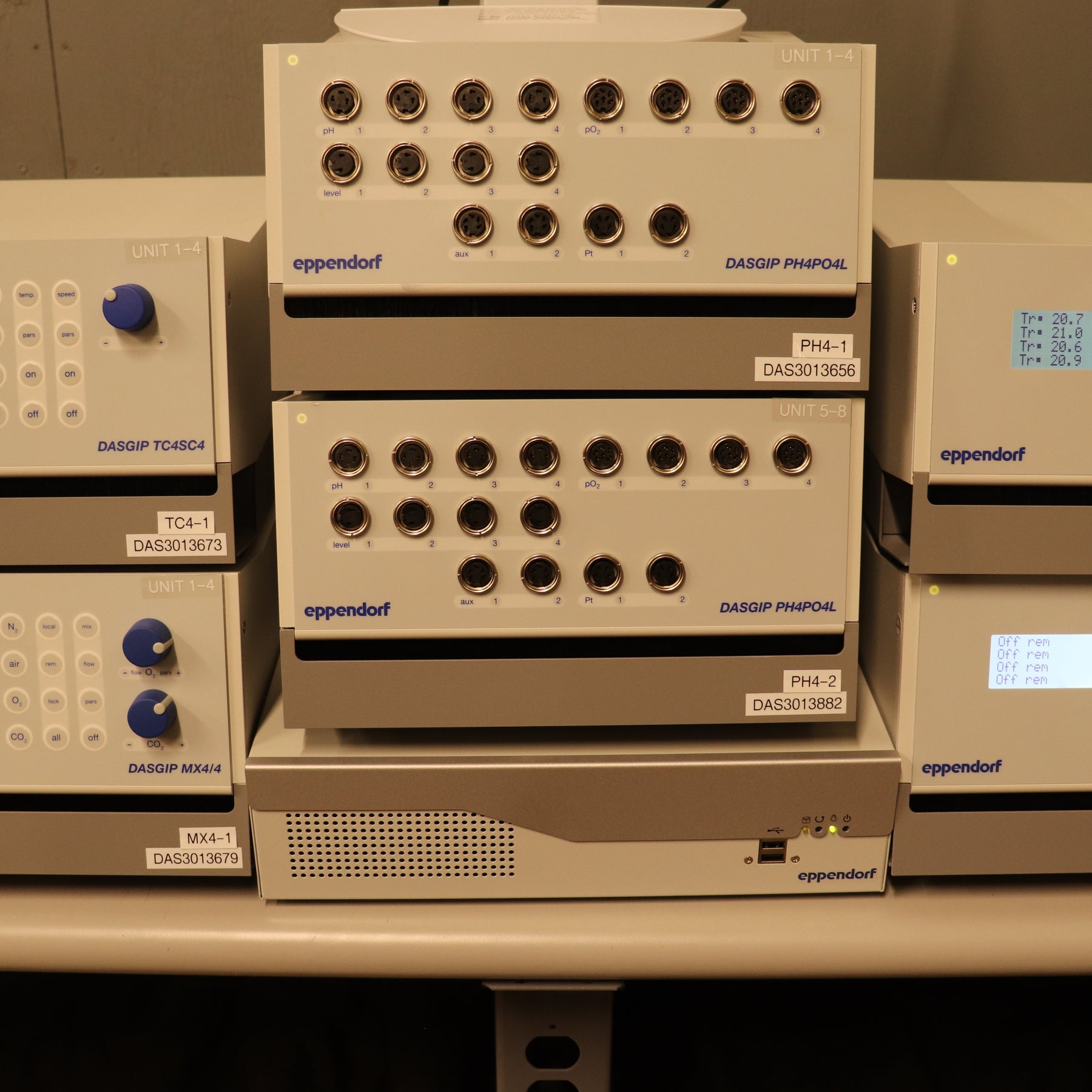 Eppendorf DASGIP 8-Fold Parallel Bioreactor System with Process Computer