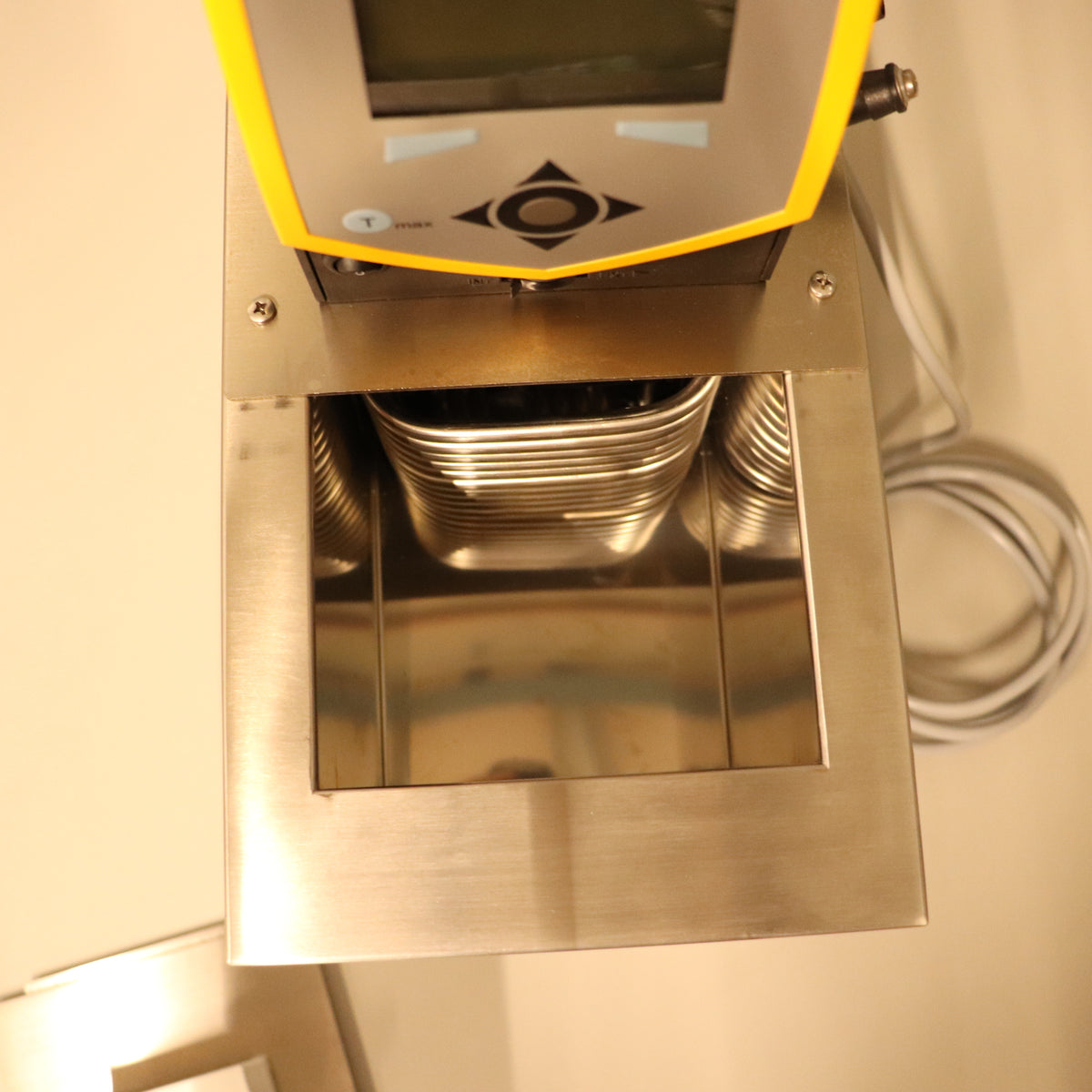 LAUDA ECO RE 415 S 4L WATER BATH CIRCULATOR w/ ECO Silver Control Head