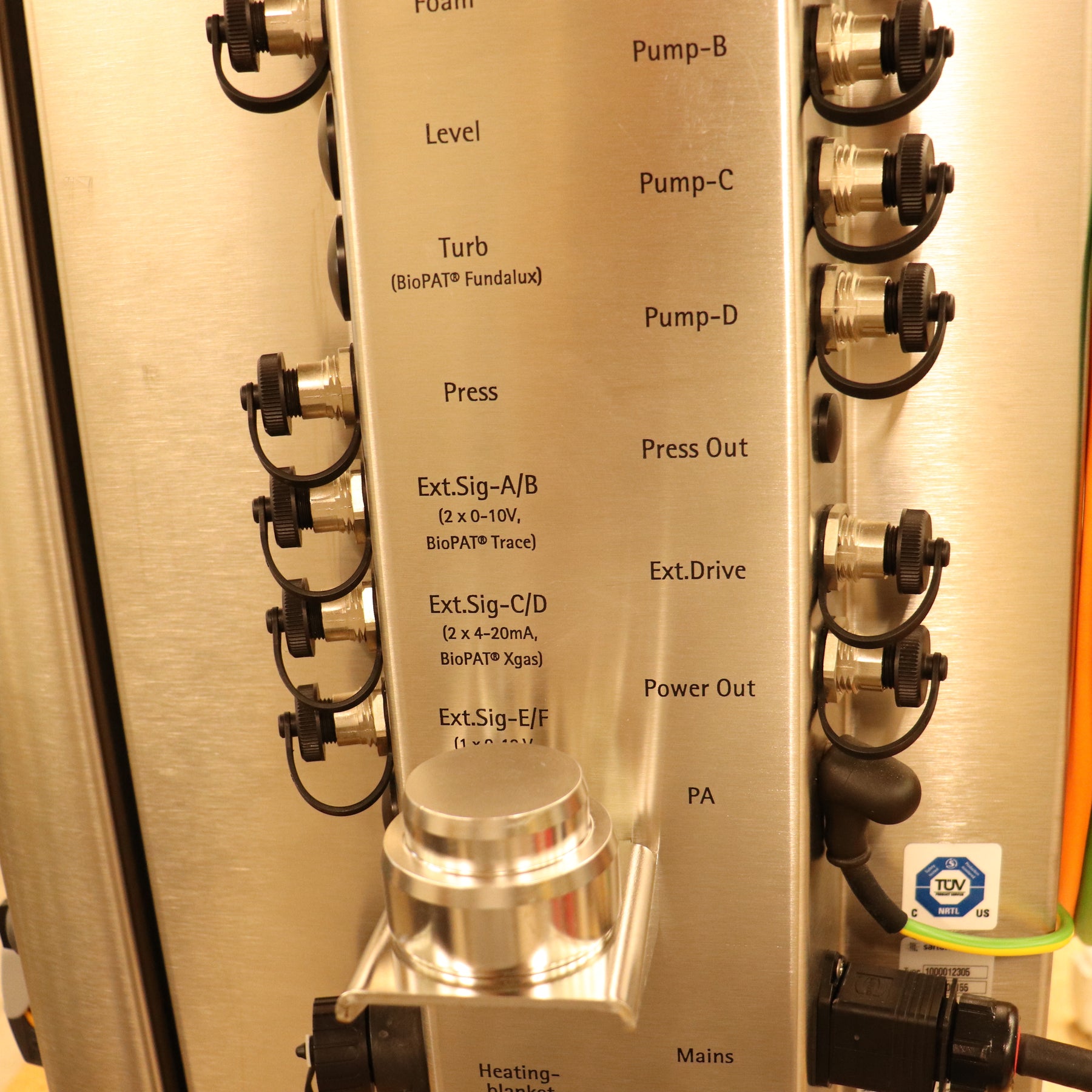 Sartorius Biostat B-DCU Fermenter with 6 Bioreactor Stations