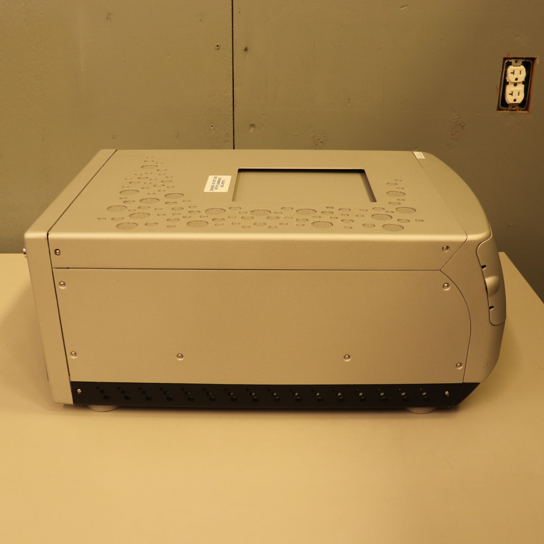 Wyatt DLS Dynamic Light Scattering DynaPro PlateReader III WPR3-01
