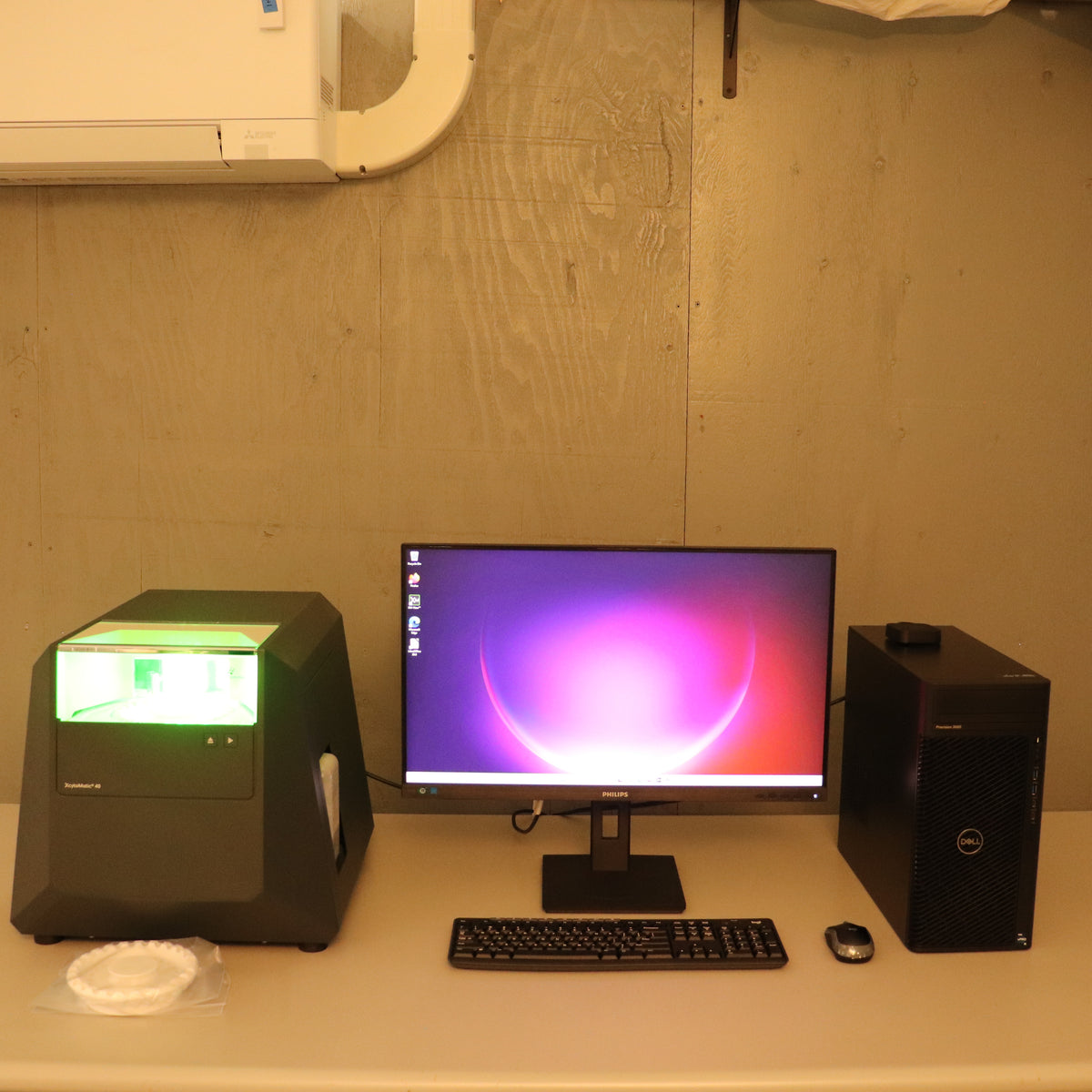 Chemometec XcytoMatic 40 XM40 High-throughput cell density analyzer