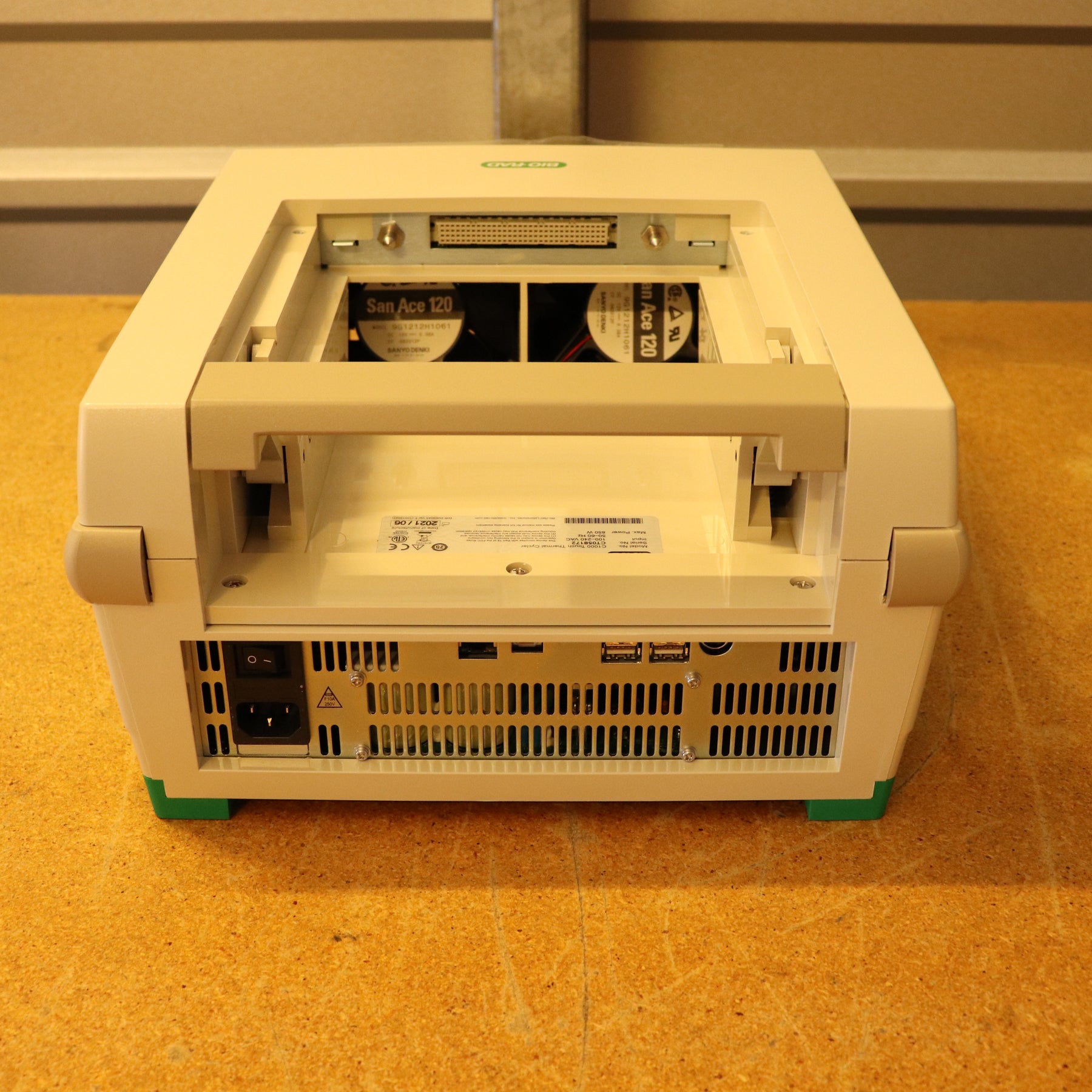 Bio-Rad C1000 Touch Thermal Cycler