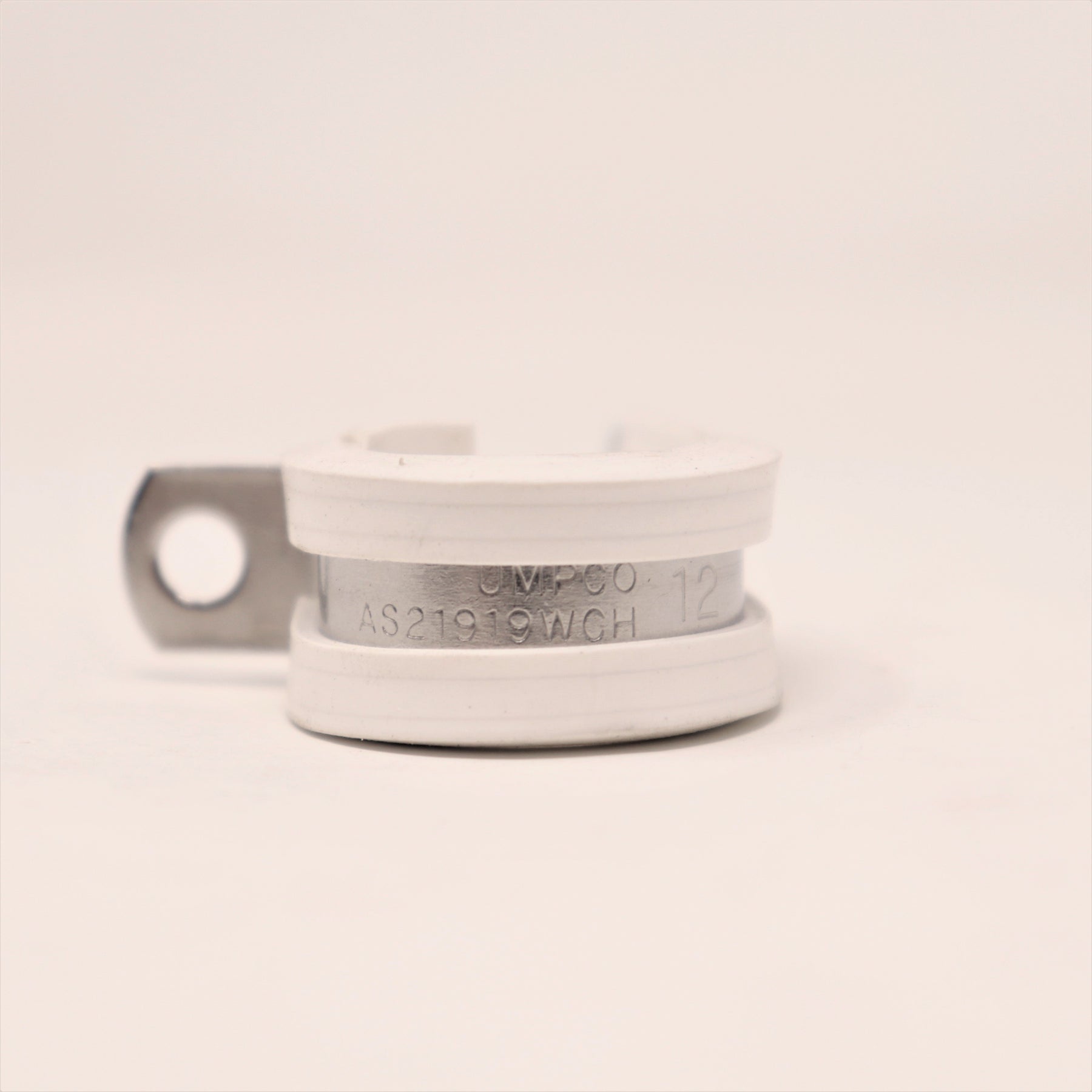 UMPCO Stainless Steel P Clamp White AS21919WCH12