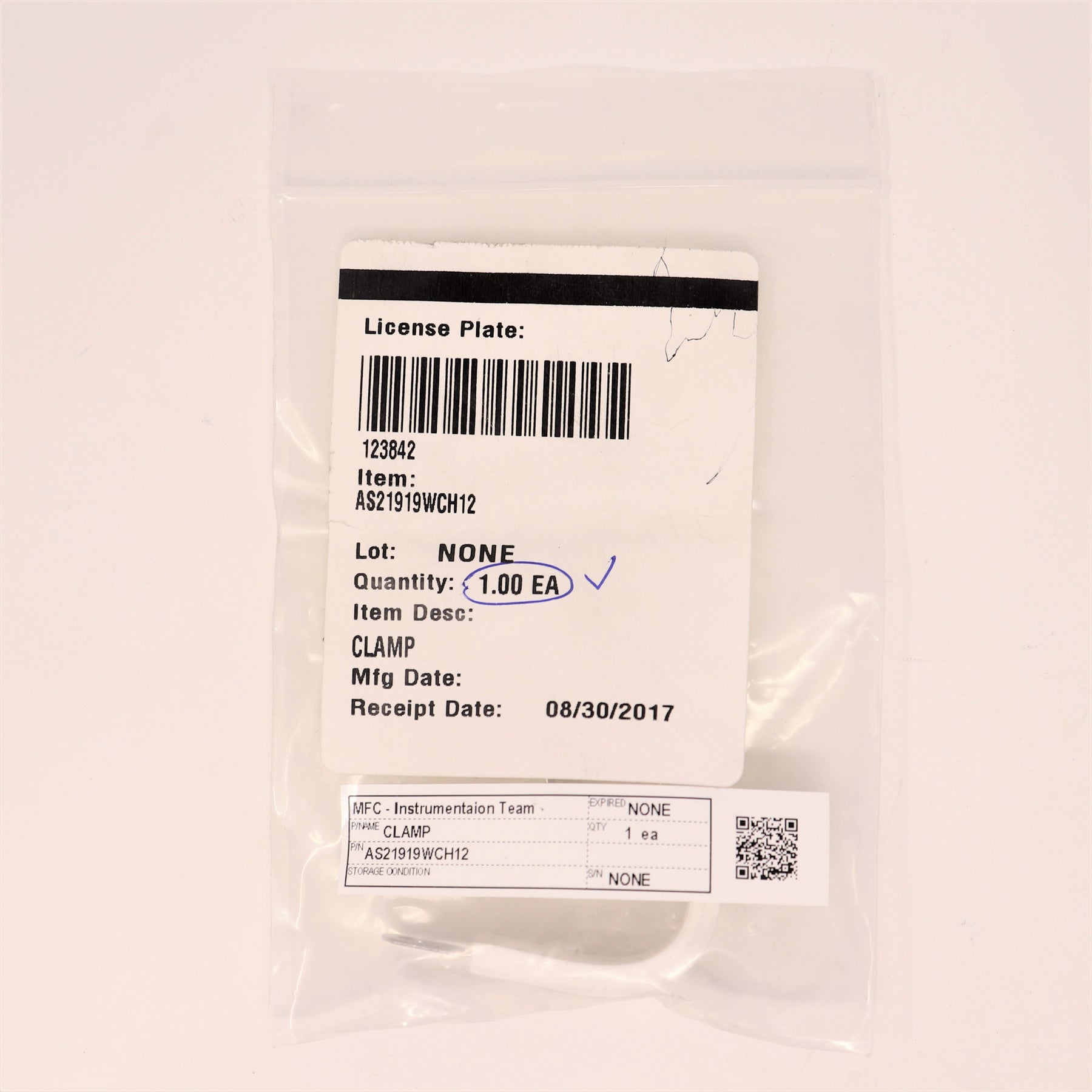 UMPCO Stainless Steel P Clamp White AS21919WCH12