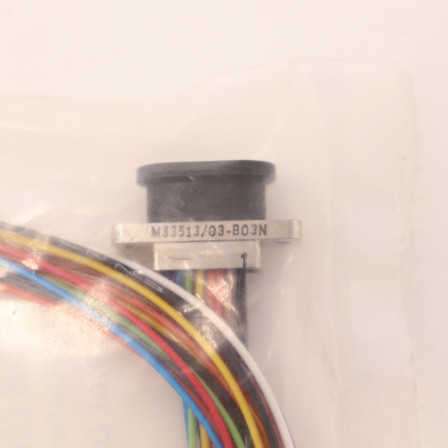 Glenair D-Sub Connector M83513/03-B03N