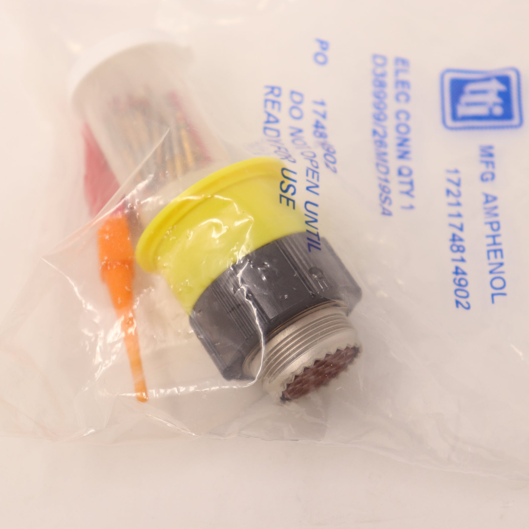 Amphenol Circular Connector Size 15 19P Socket D38999/26MD19SA