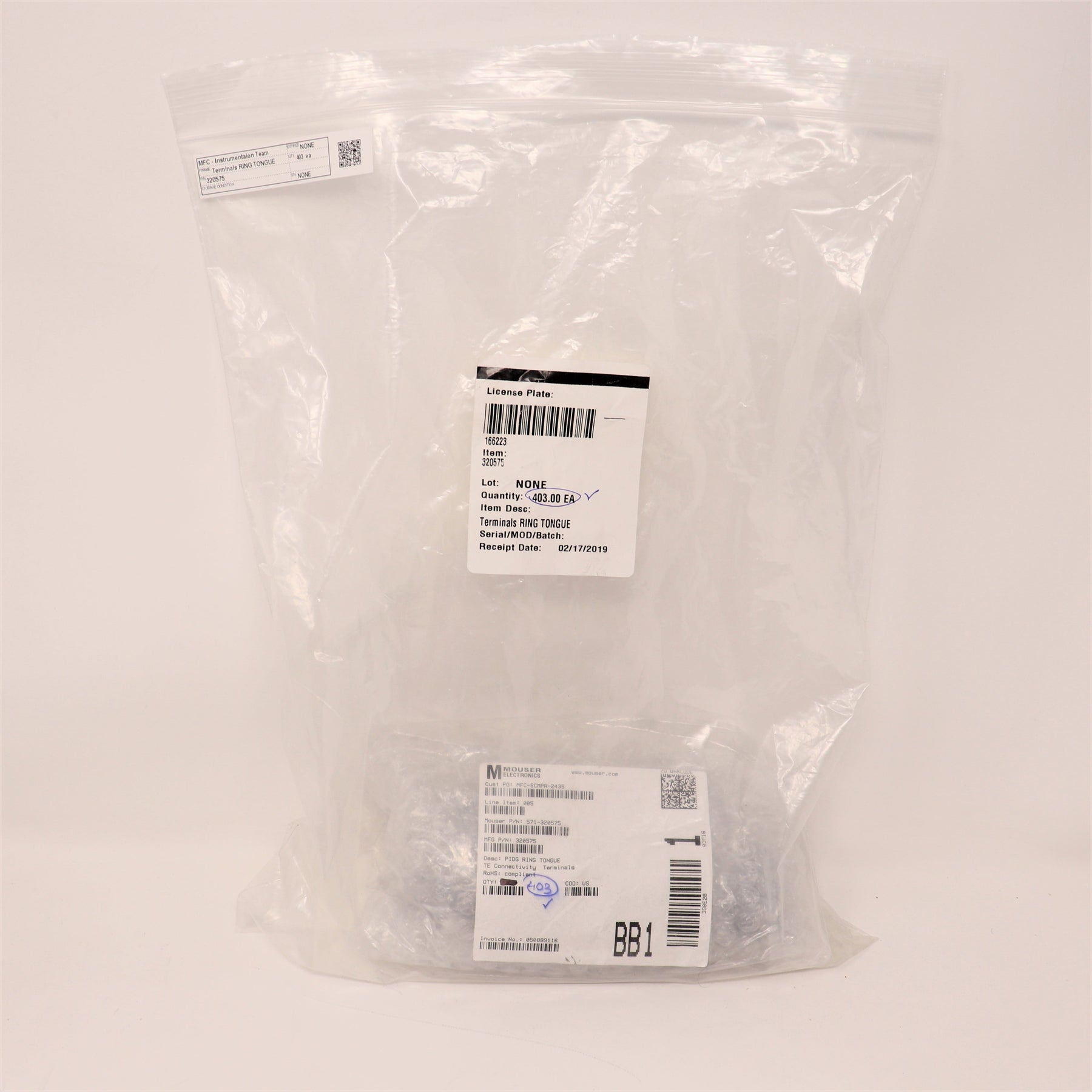 400 pack TE Connectivity PIDG Ring Tongue Terminal, 16-14 AWG, #5/16 320575