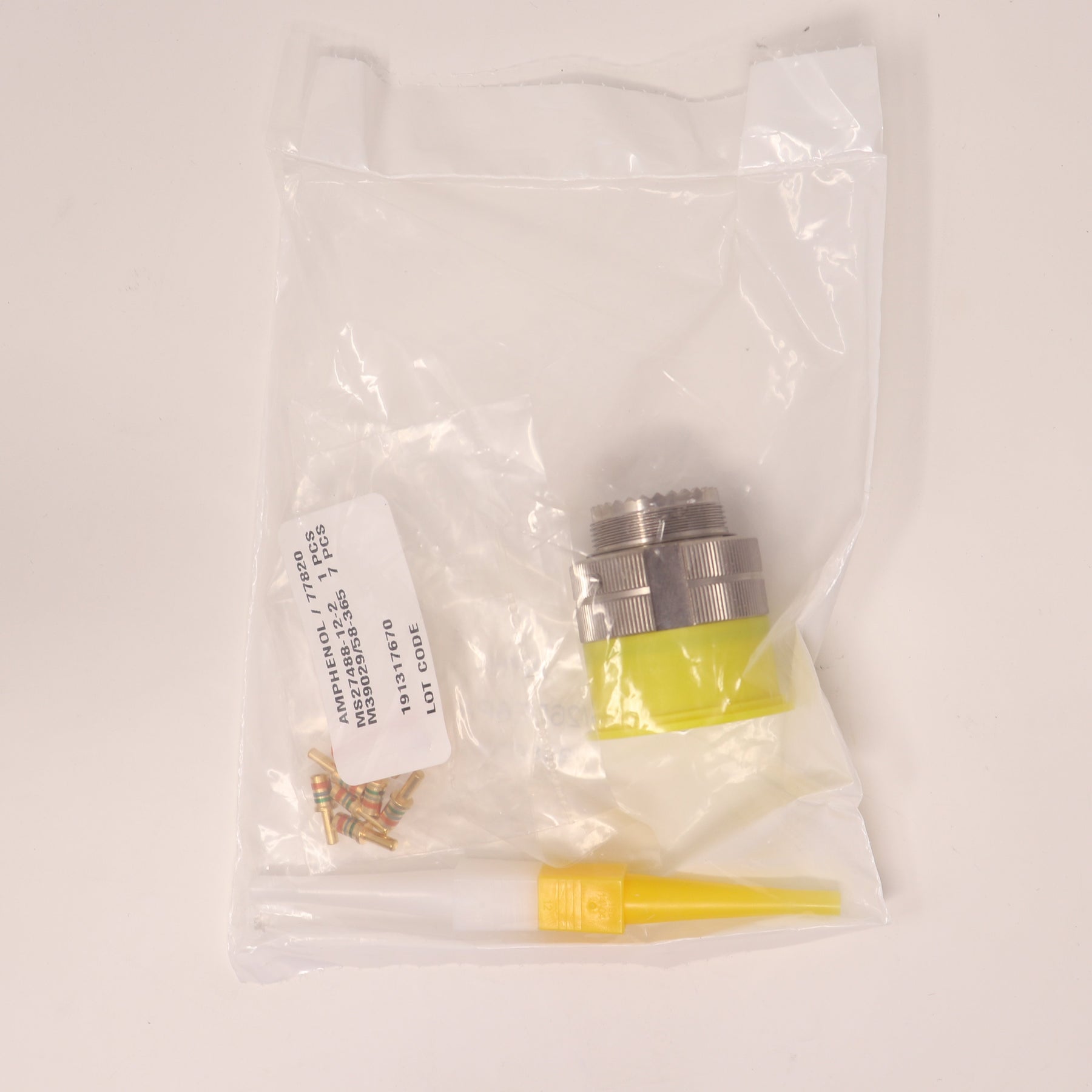 Amphenol Connector D38999/26FE6PA