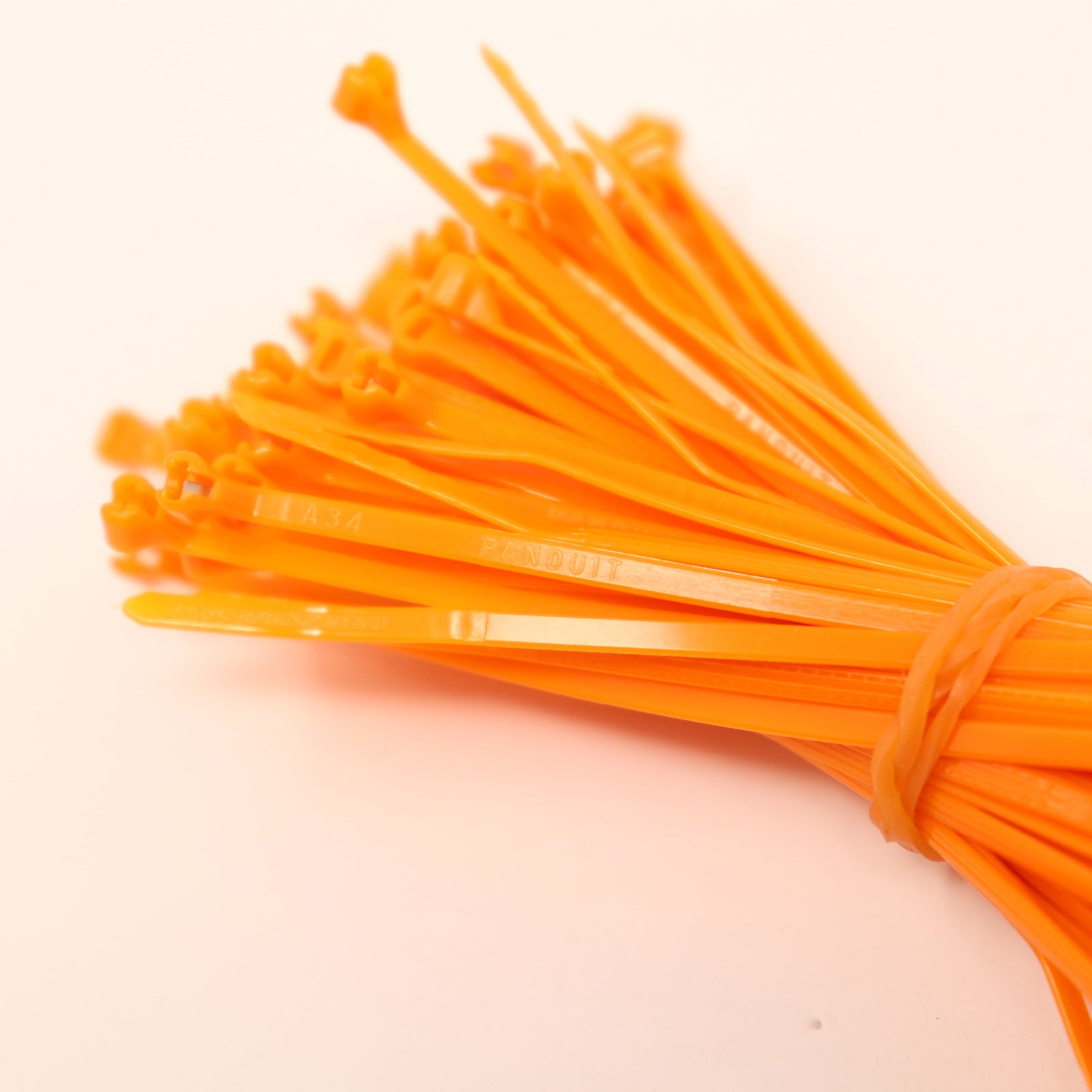 740 Pack Panduit Cable Tie BT1M-M3