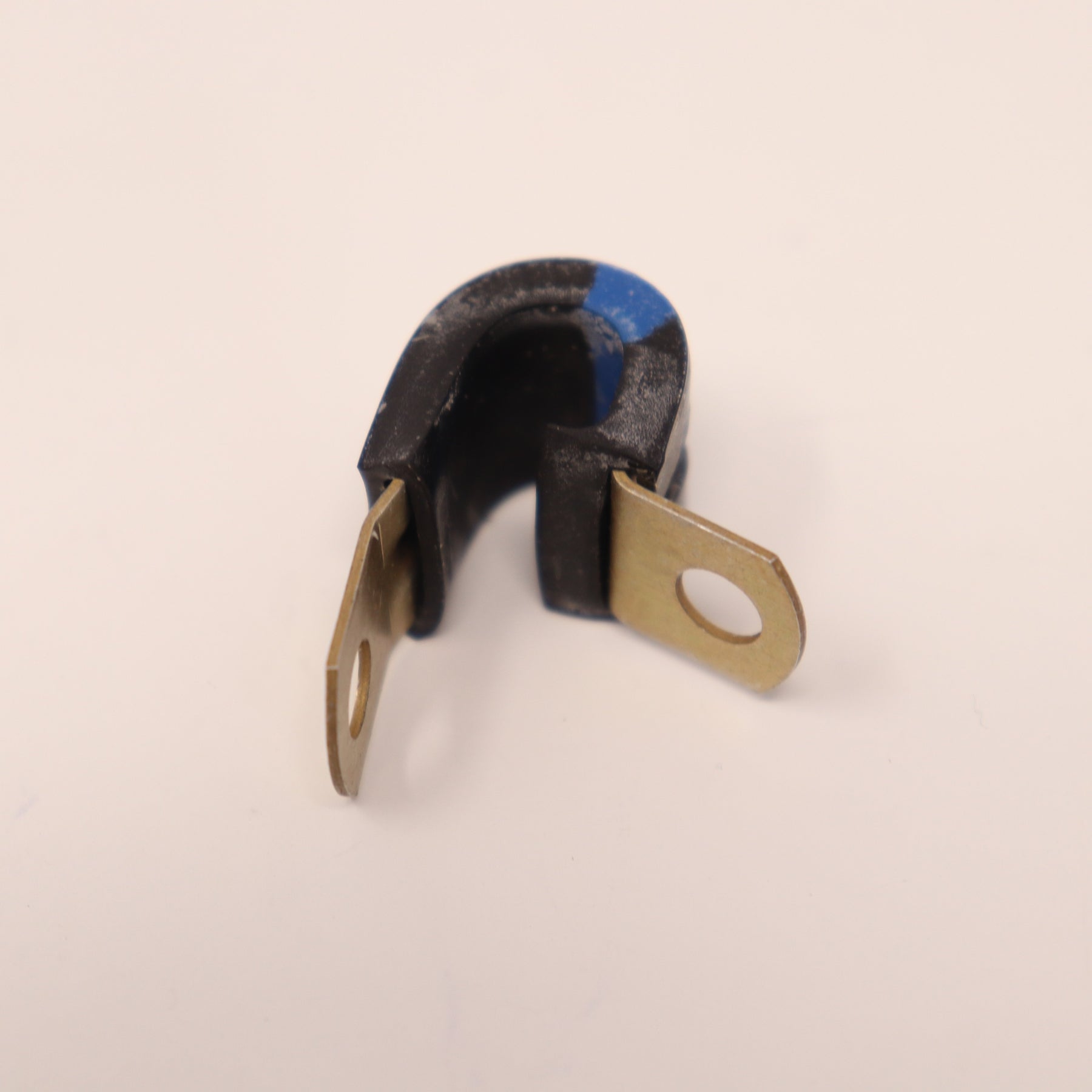 26 Pack UMPCO Loop Clamp AS21919WDG05