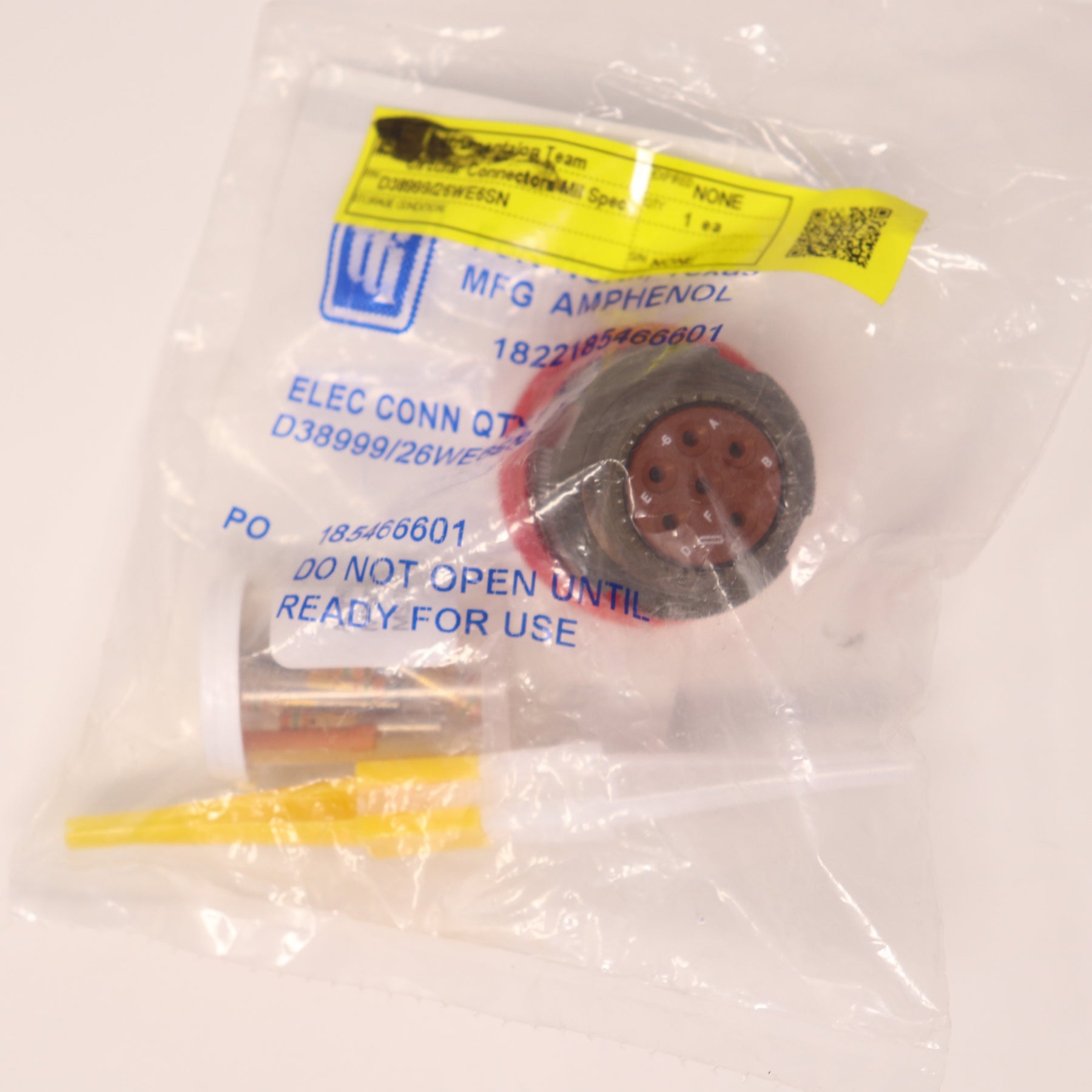 Amphenol Circular 6 Pin Size 17 Connector D38999/26WE6SN