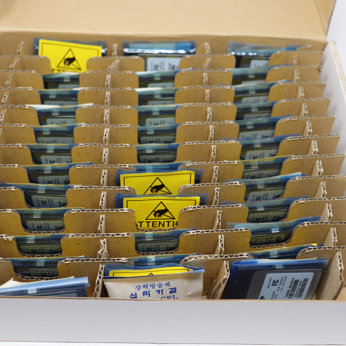 Case of (36) Intermec 802.11b/g Wireless LAN CF Card Radios 855-055-001