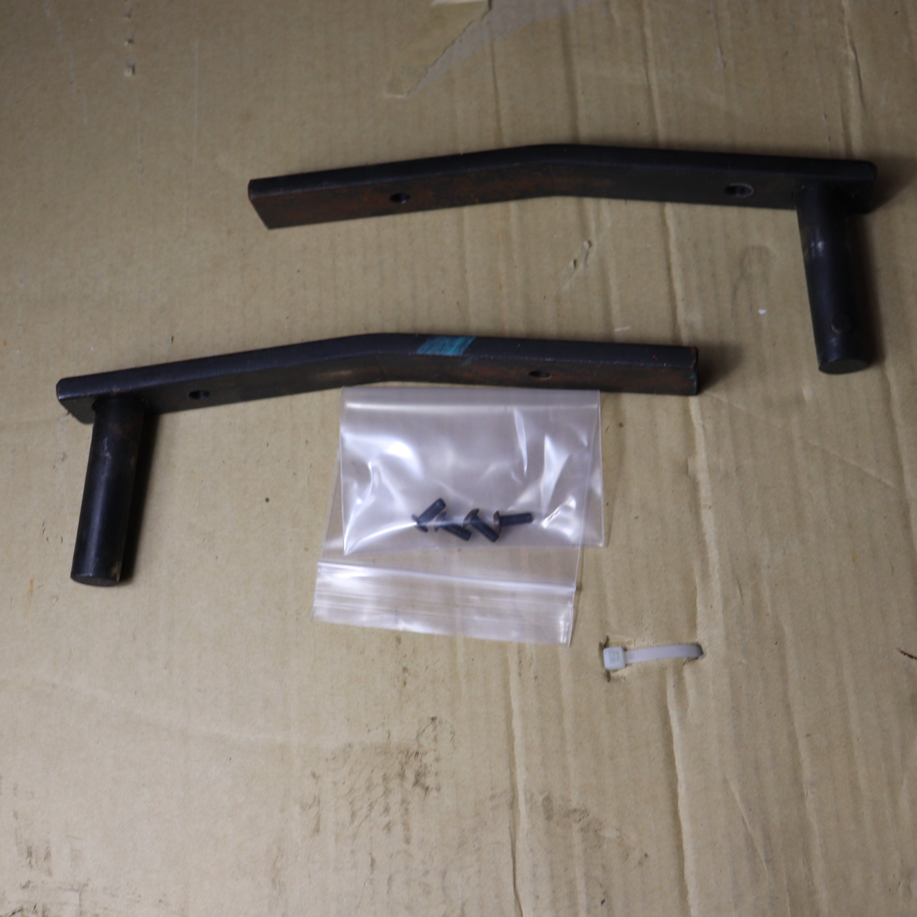 Royal Signet 757Z DEntal Chair Armrest Mounts