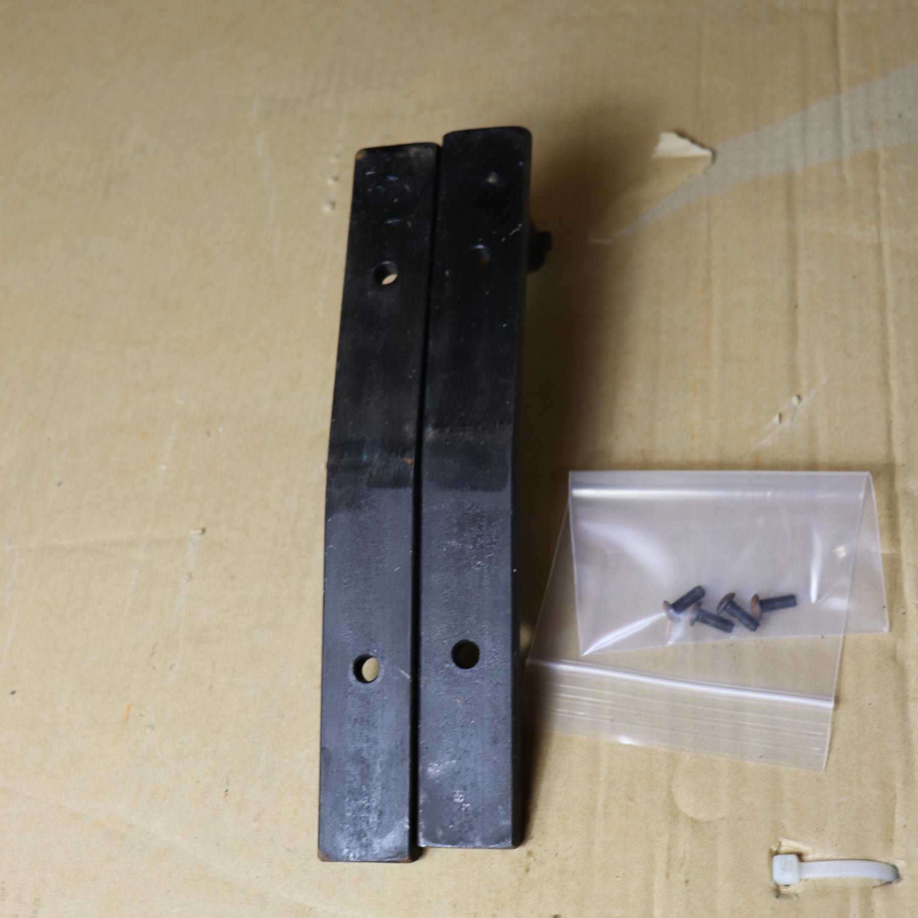 Royal Signet 757Z DEntal Chair Armrest Mounts