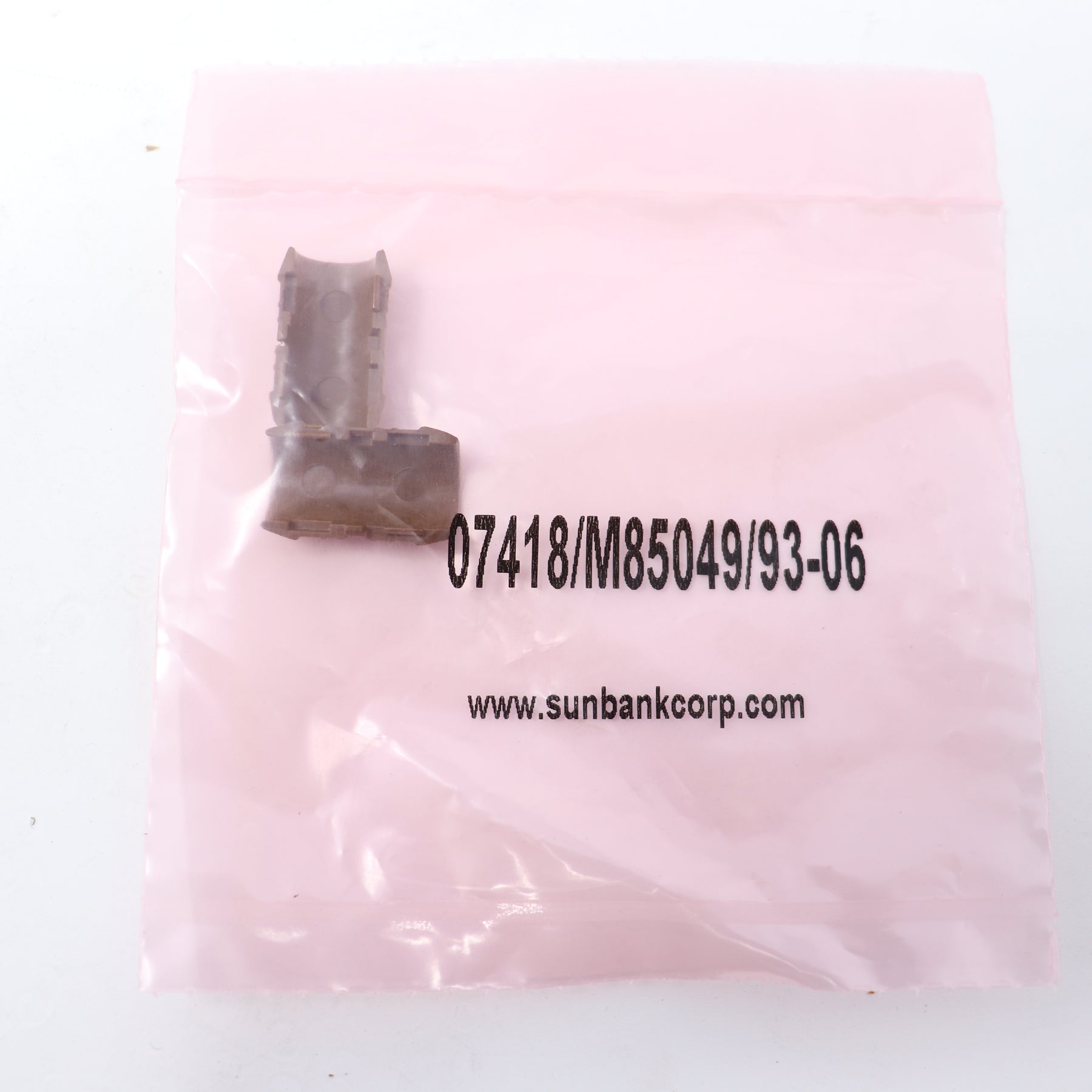 Sunbank (4 pair)Pack Connector Accessory Shield Support Ring Brown M85049/93-06
