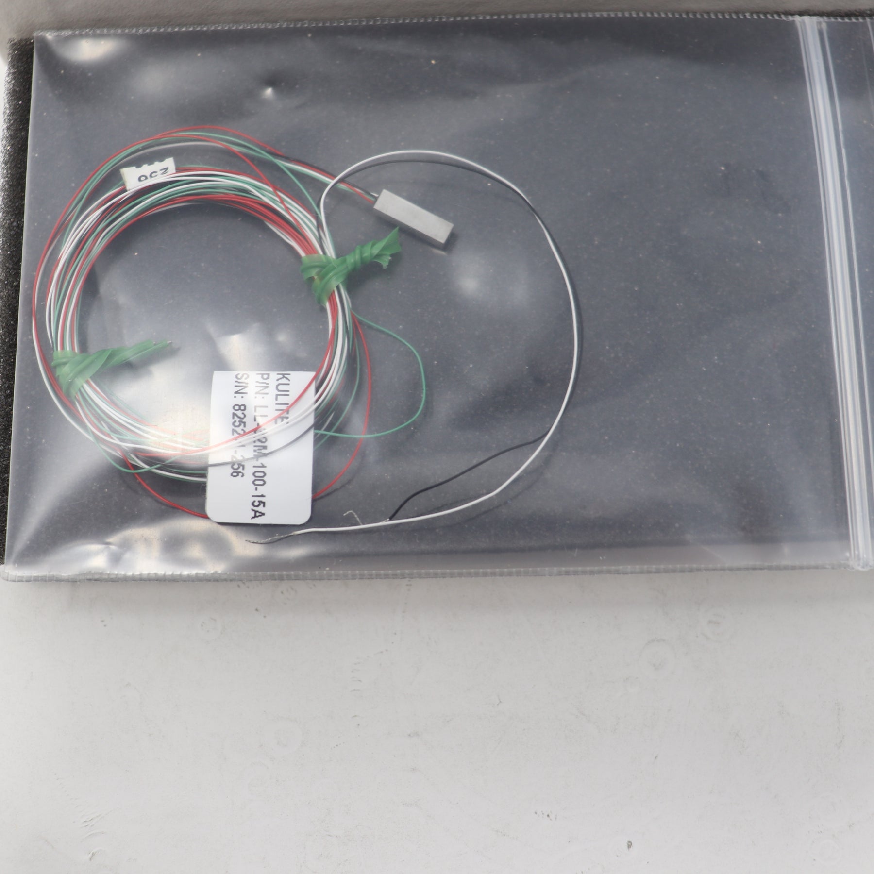 Kulite Miniature Thin Line Pressure Transducer LL-32M-100-15A