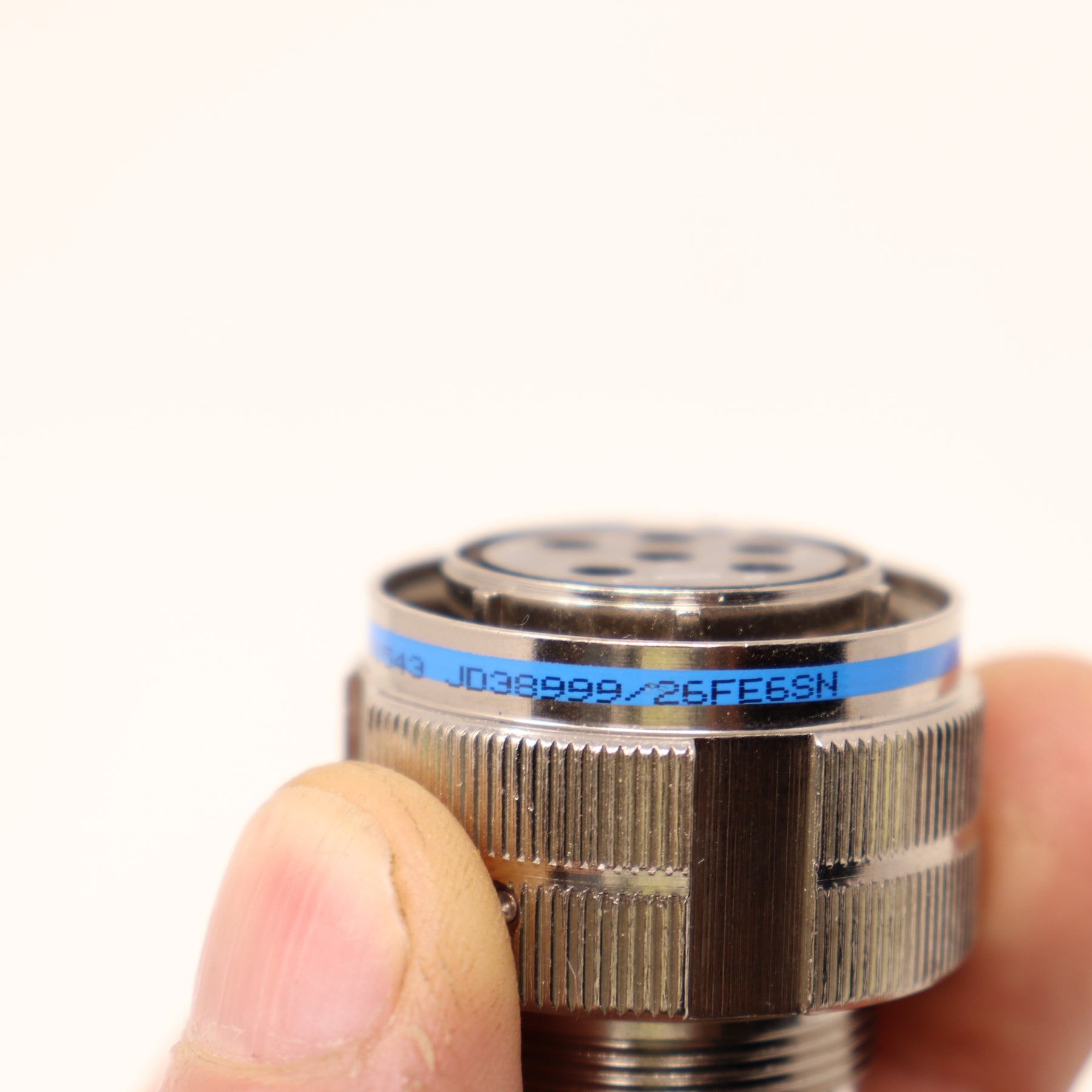 Amphenol Circular MIL Spec Connector D38999/26FE6SN