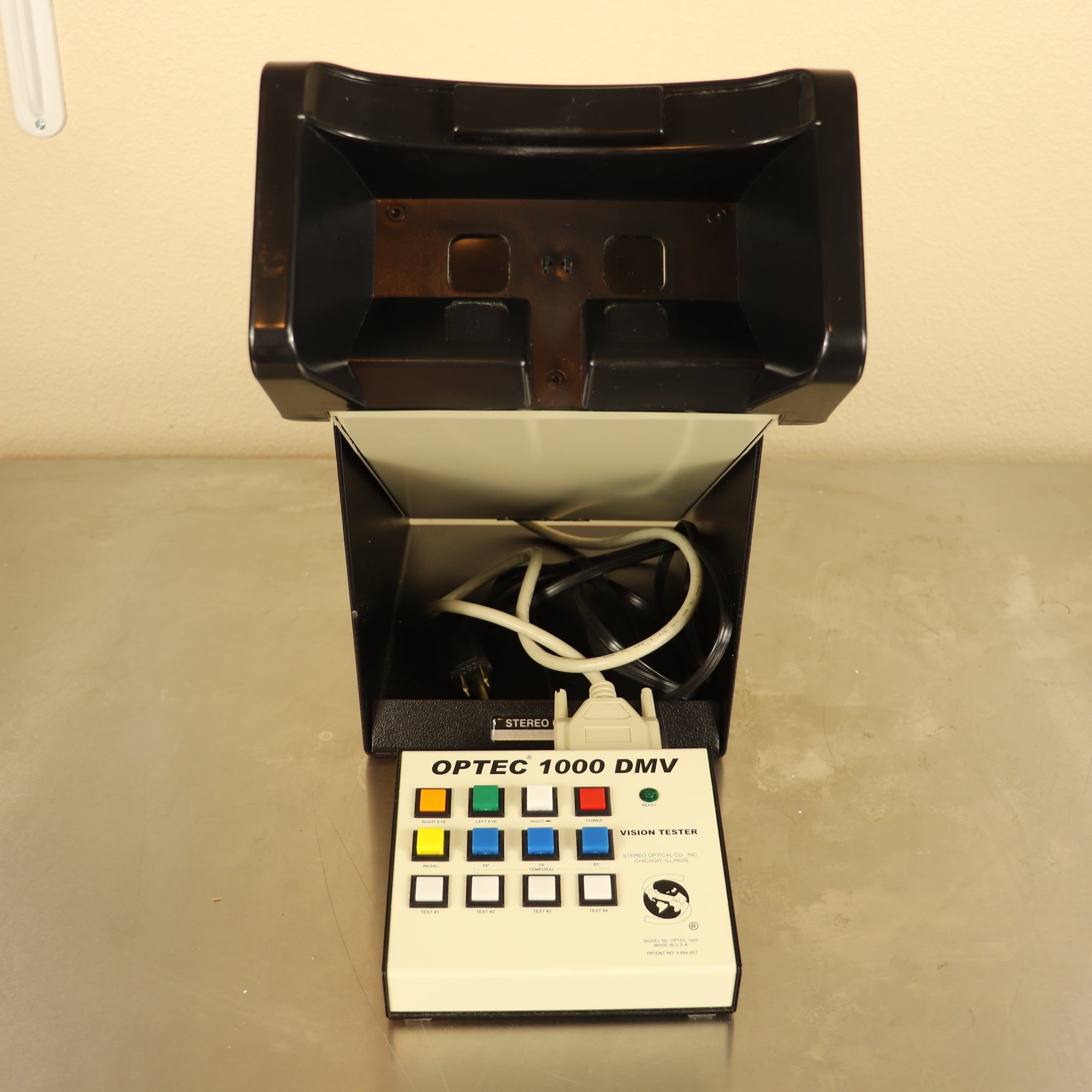 Stereo Optical Optec 1000 DMV Vision Screener Tester