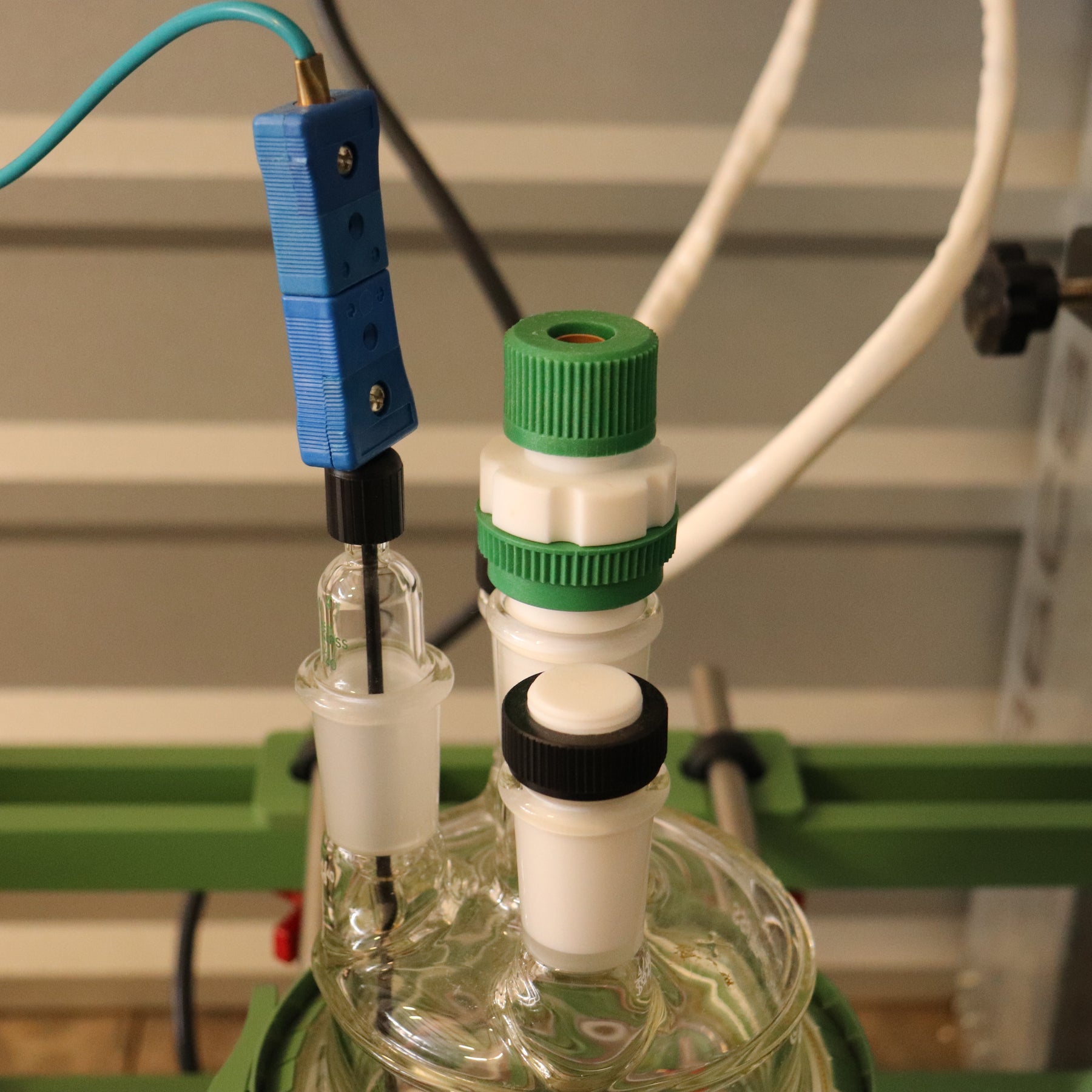 Chemglass 500mL Jacketed Process Reactor Fermenter Vessel