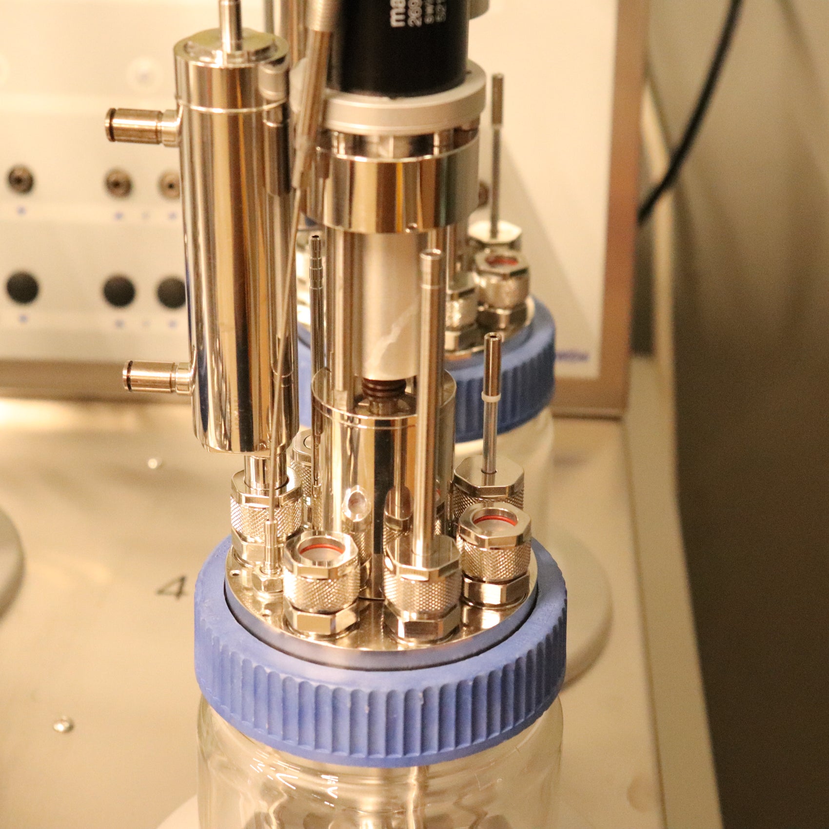 Dasgip Reactor Eppendorf DASGIP 4-Fold Parallel Bioreactor System with Process Comput
