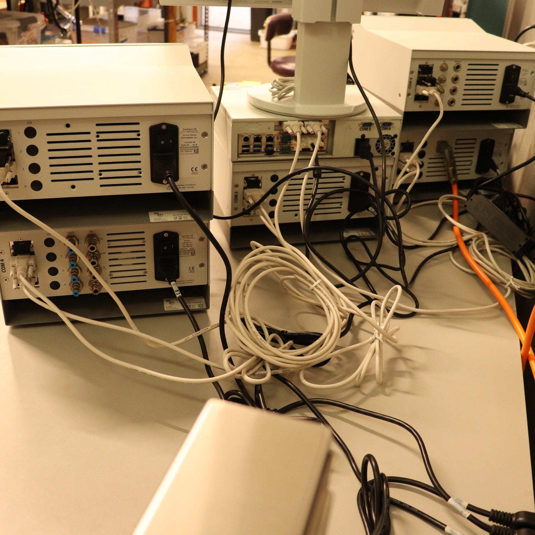 Eppendorf DASGIP 4-Fold Parallel Bioreactor System with Process Computer