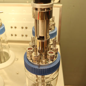 Eppendorf DASGIP 4-Fold Parallel PH4PO4ORD4L Bioreactor System with PC