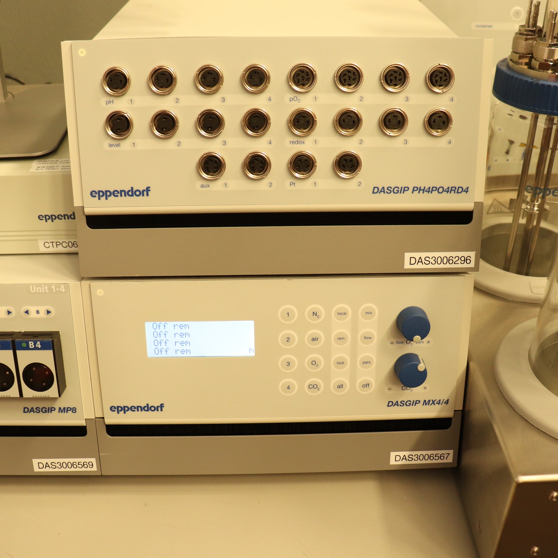 Eppendorf DASGIP 4-Fold Parallel PH4PO4ORD4L Bioreactor System with PC
