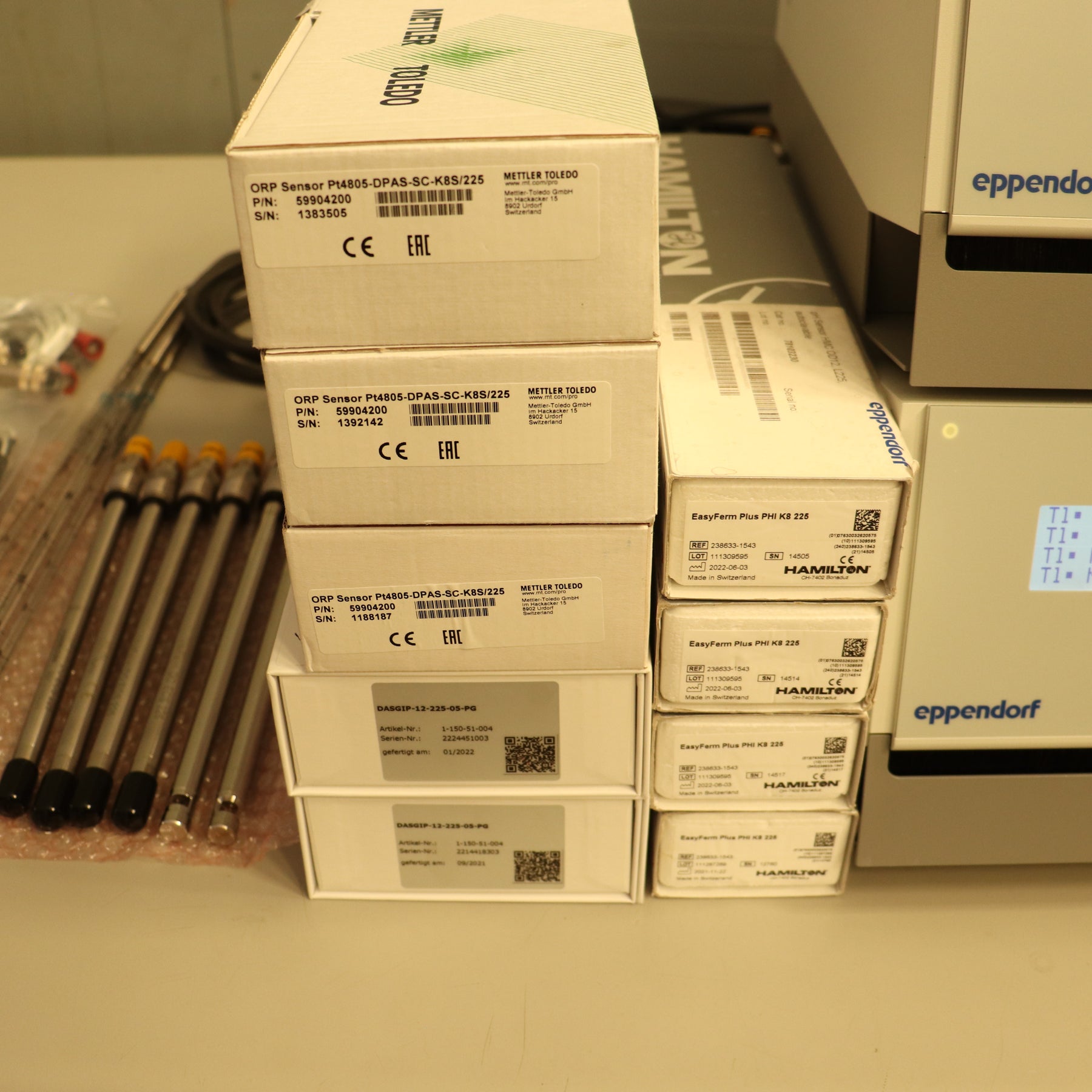 Eppendorf DASGIP 4-Fold Parallel PH4PO4ORD4L Bioreactor System with PC