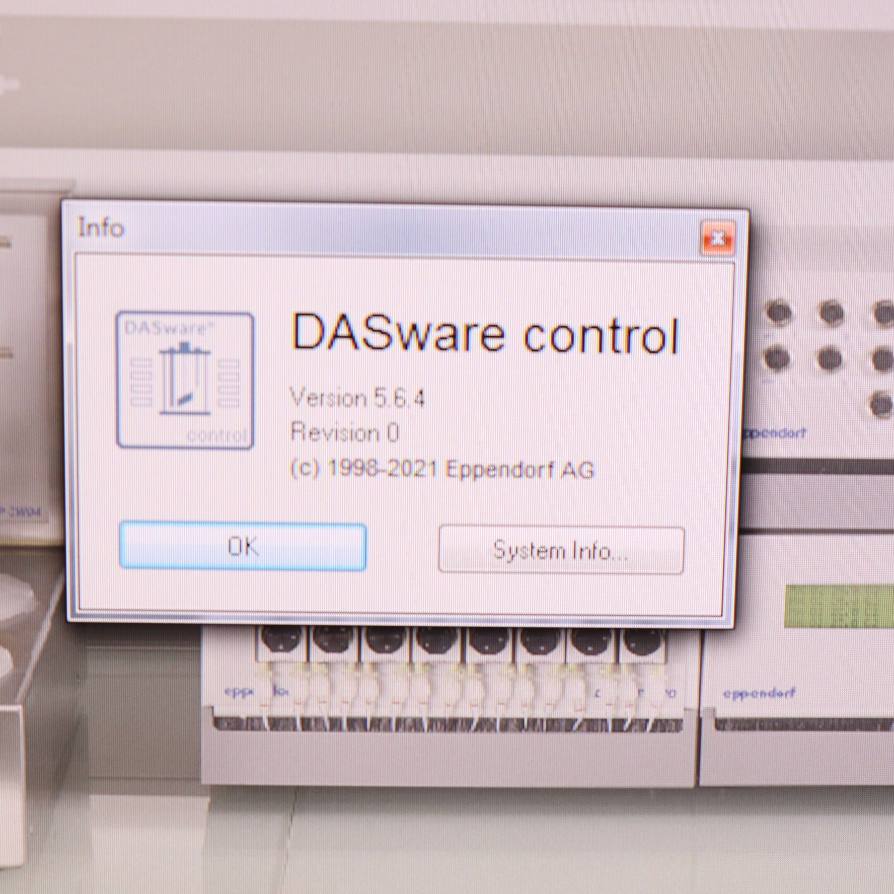 Eppendorf DASGIP 4-Fold Parallel PH4PO4ORD4L Bioreactor System with PC