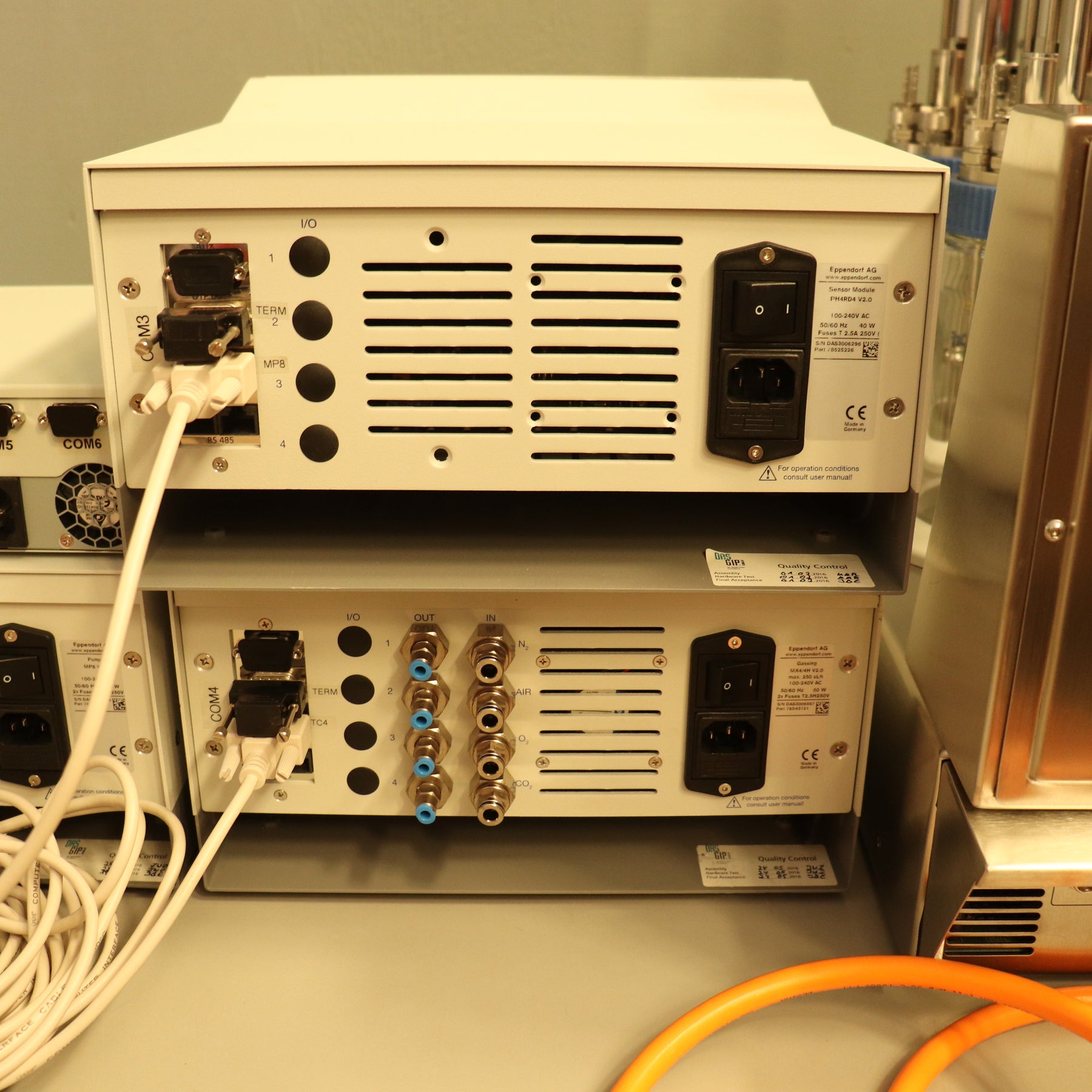 Eppendorf DASGIP 4-Fold Parallel PH4PO4ORD4L Bioreactor System with PC