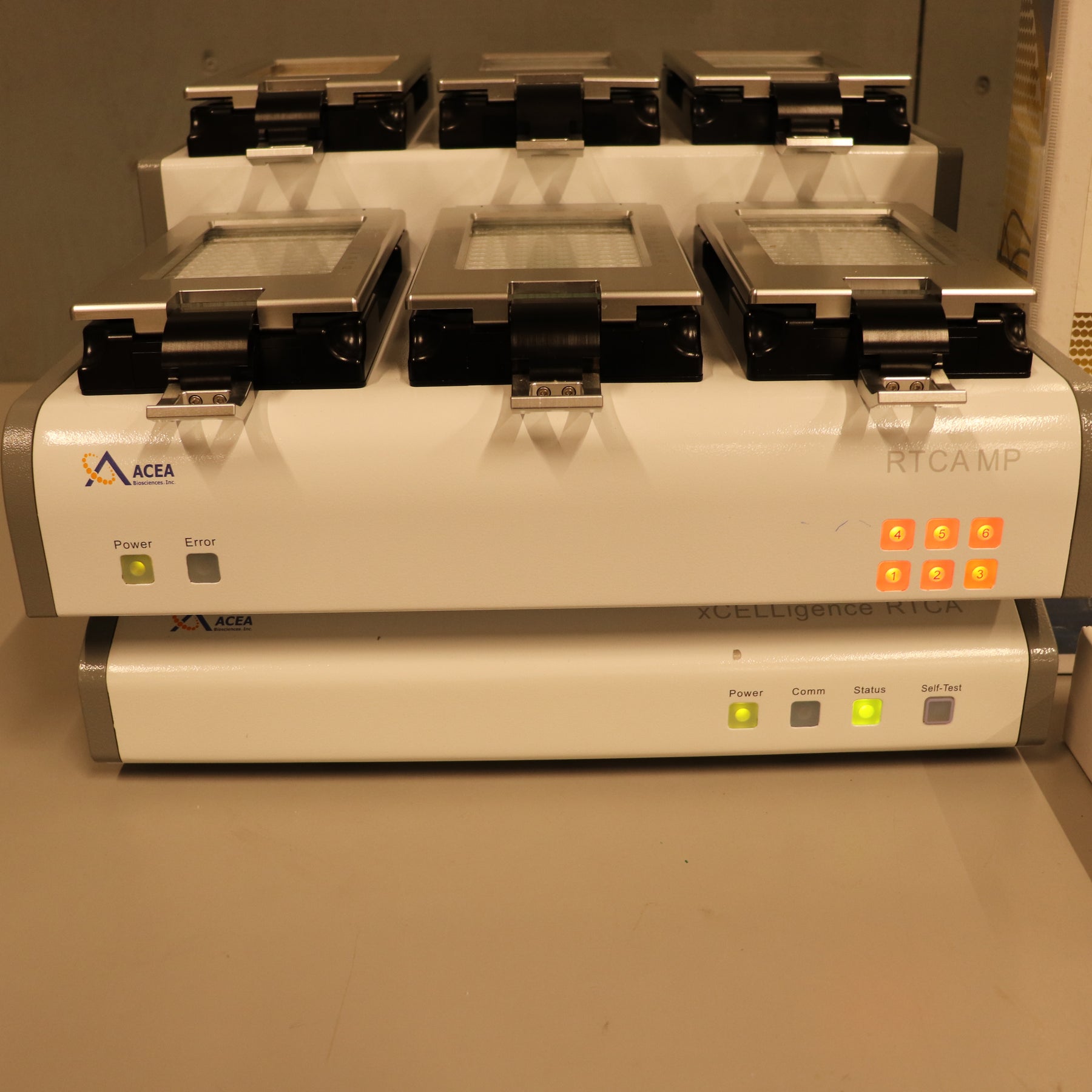 Agilent Acea xCELLigence RTCA + RTCA MP 6x96 Real Time Cell Analysis