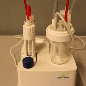 Mettler Toledo V30 Compact Volumetric KF Titrator