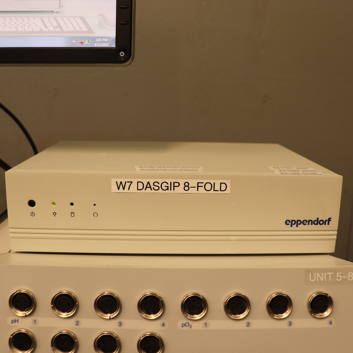 Dasgip Reactor Eppendorf DASGIP 8-Fold Parallel Bioreactor System with Process Comput