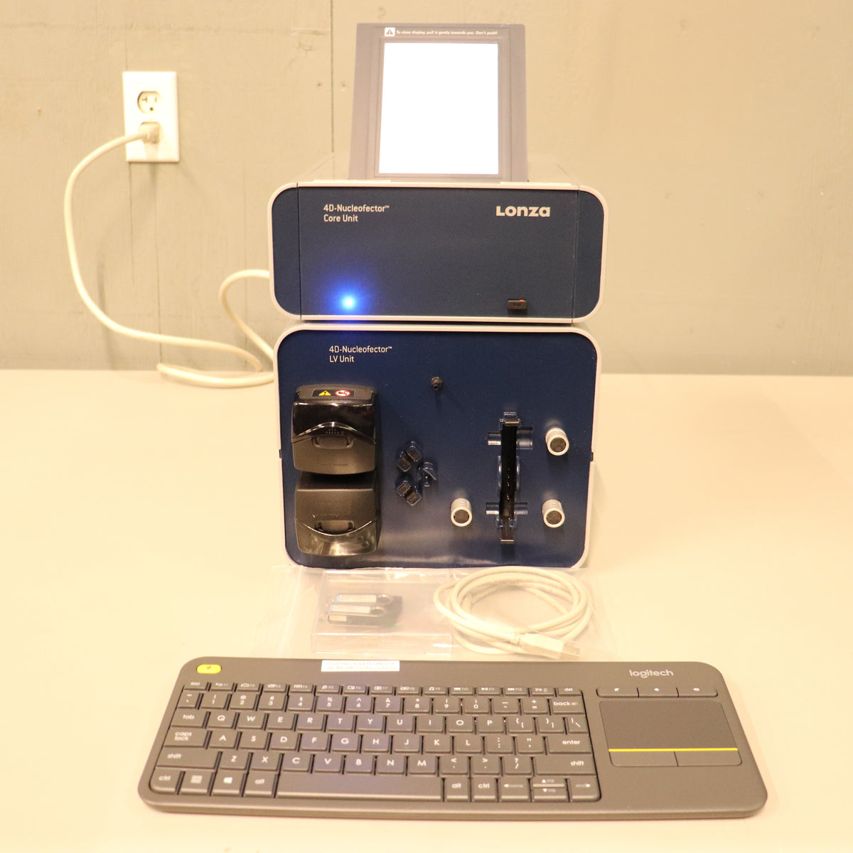 Lonza 4D-Nucleofector Core & LV Units w/ 21 CFR 11 Compliant Software