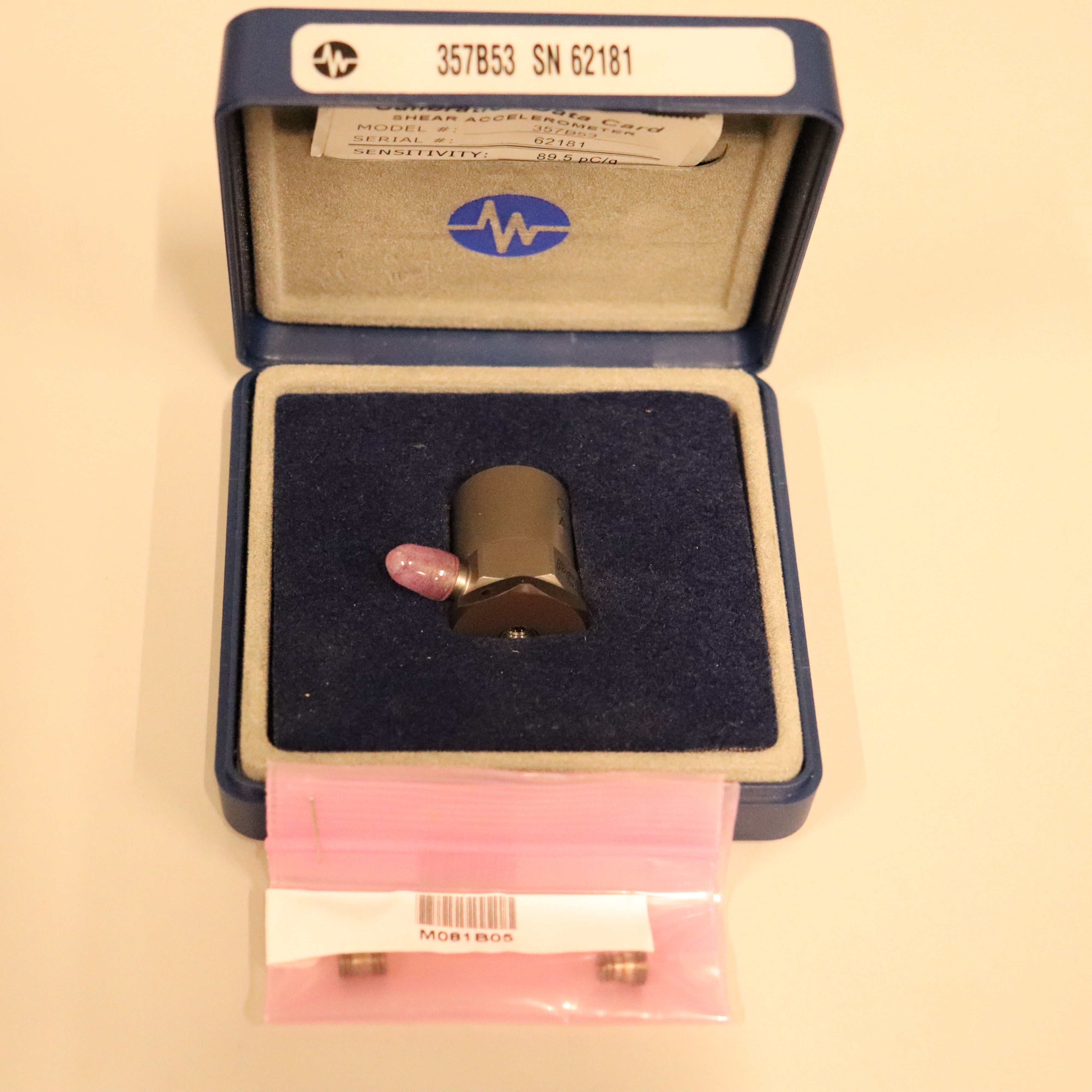 PCB Piezotronics Charge Output Accelerometer 357B53