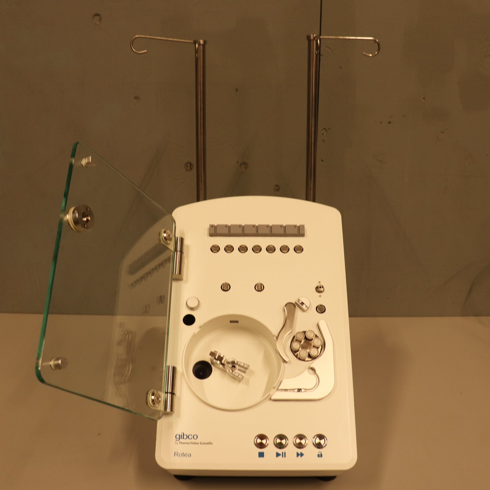 Thermo Gibco CTS Rotea Counterflow Centrifugation System A44768