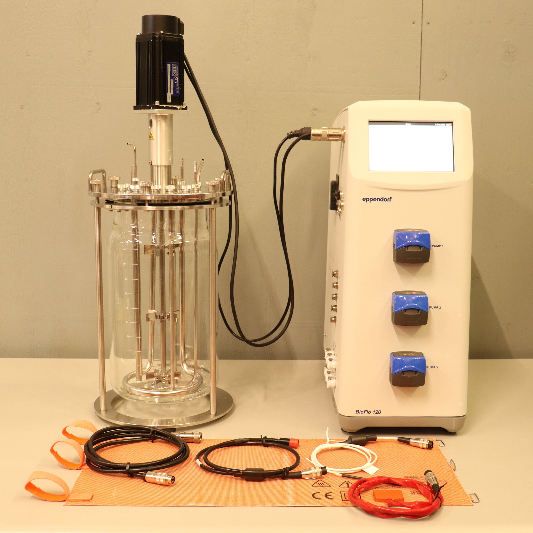 Eppendorf BioFlo 120 Bioreactor Fermenter System w/ 10L Vessel