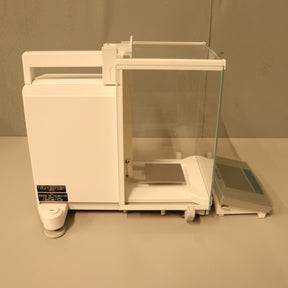 Mettler Toledo XS204 Analytical Balance 200g cap 0.1mg w/ Calib Weights