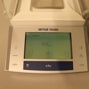 Mettler Toledo XS204 Analytical Balance 200g cap 0.1mg w/ Calib Weights