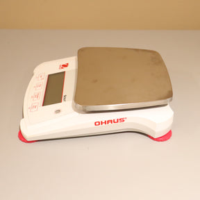 OHAUS SPX2202 SCOUT SPX Portable Scale Precision Balance 2,200 grams x 0.01 gram