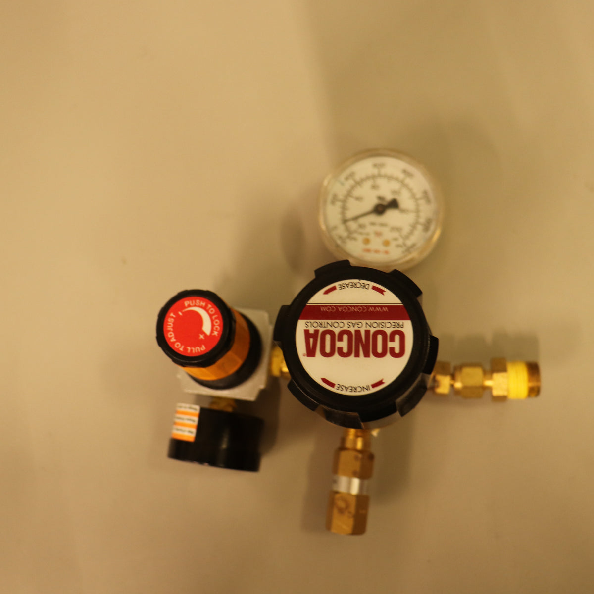 Concoa 405 Series 4 Port Brass Gas Regulator 4053001-01-000