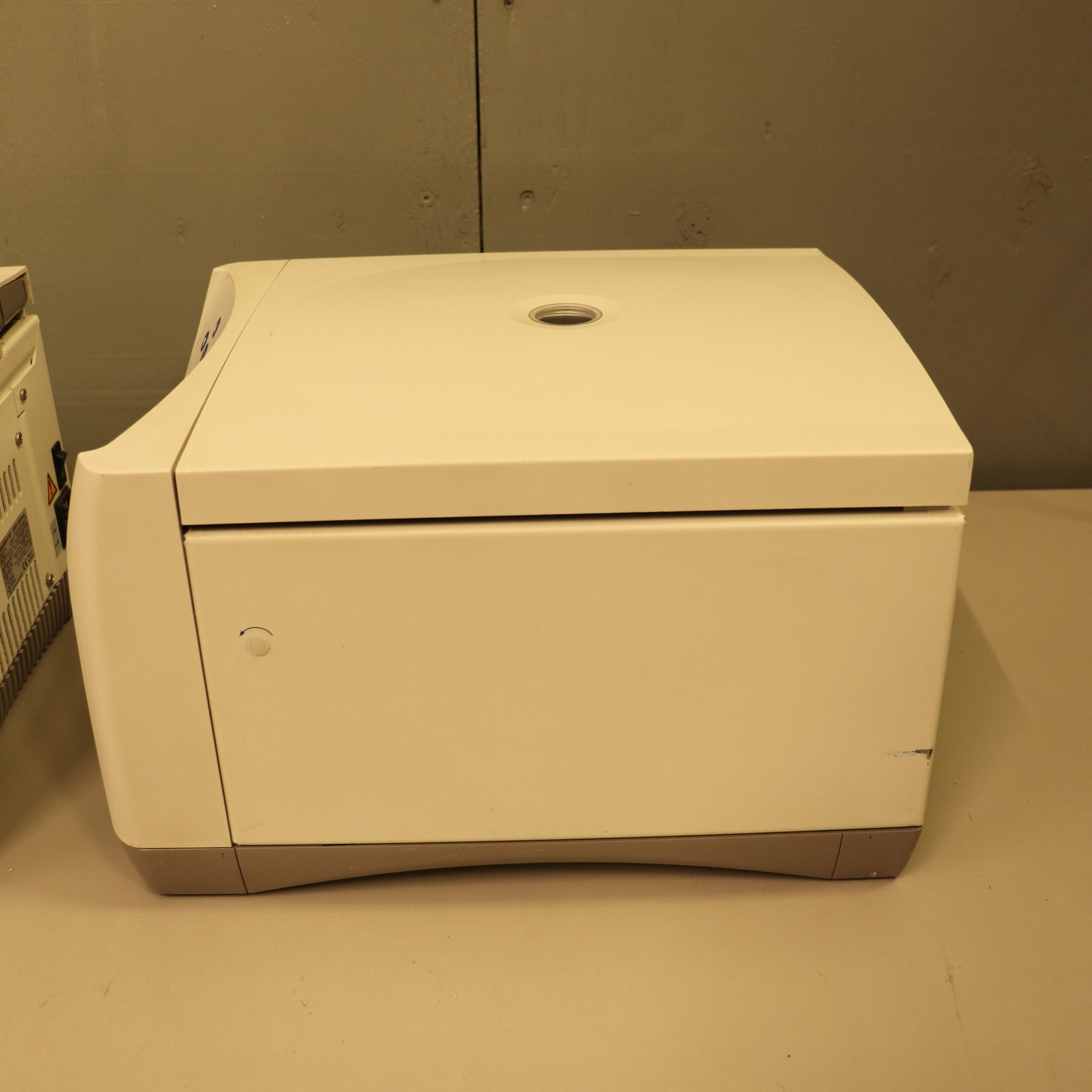 Lot of (2) Eppendorf 5430 Centrifuges