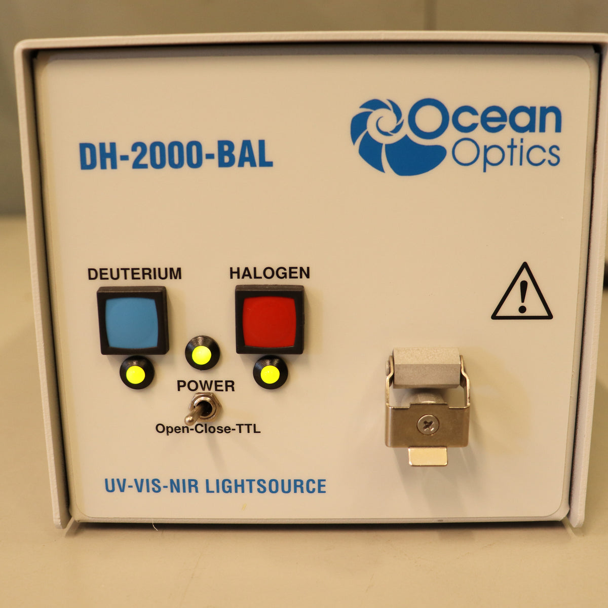 Ocean Optics UV-VIS-NIR Lightsource DH-2000-BAL