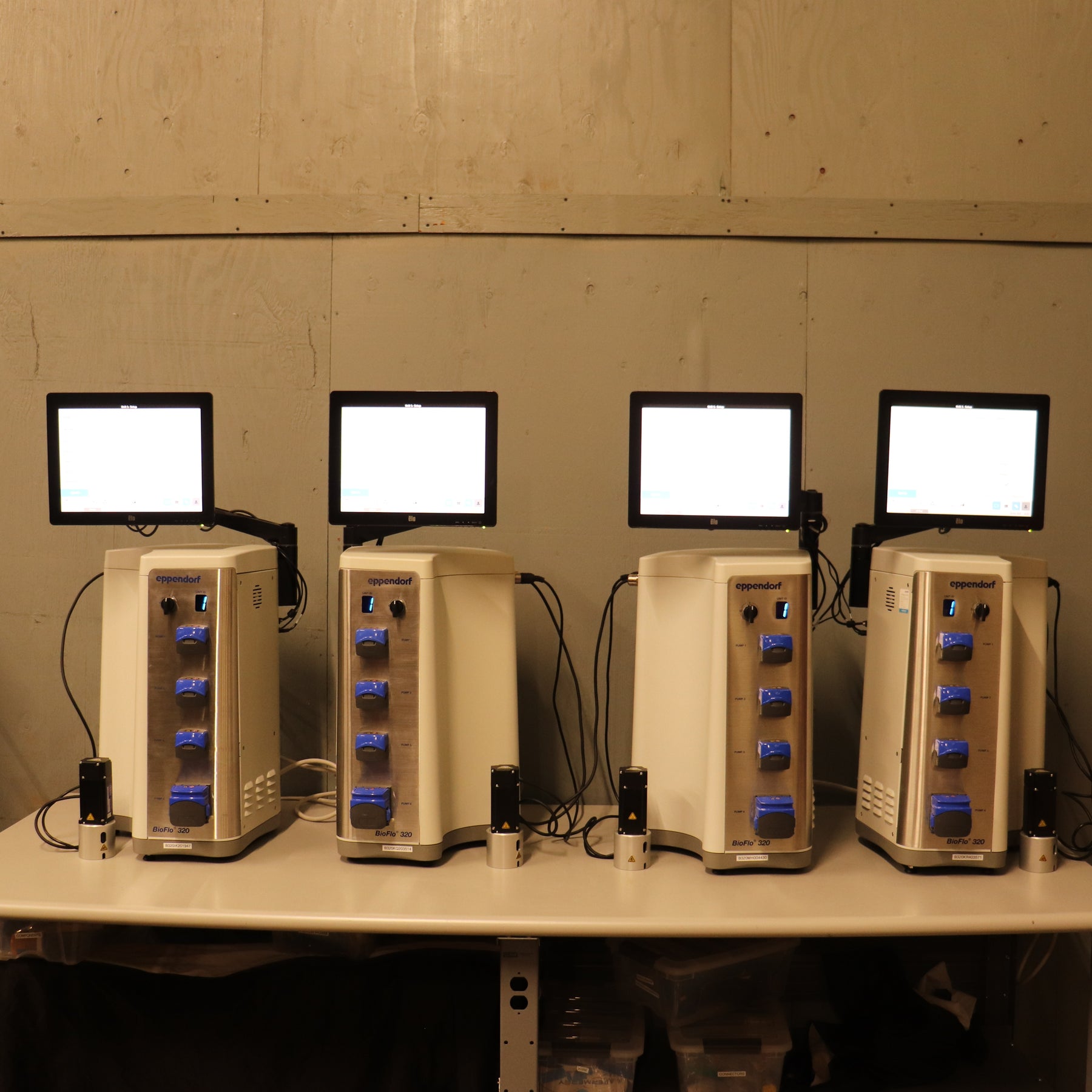 4x Eppendorf BioFlo 320 SU Bioprocess Control Stations